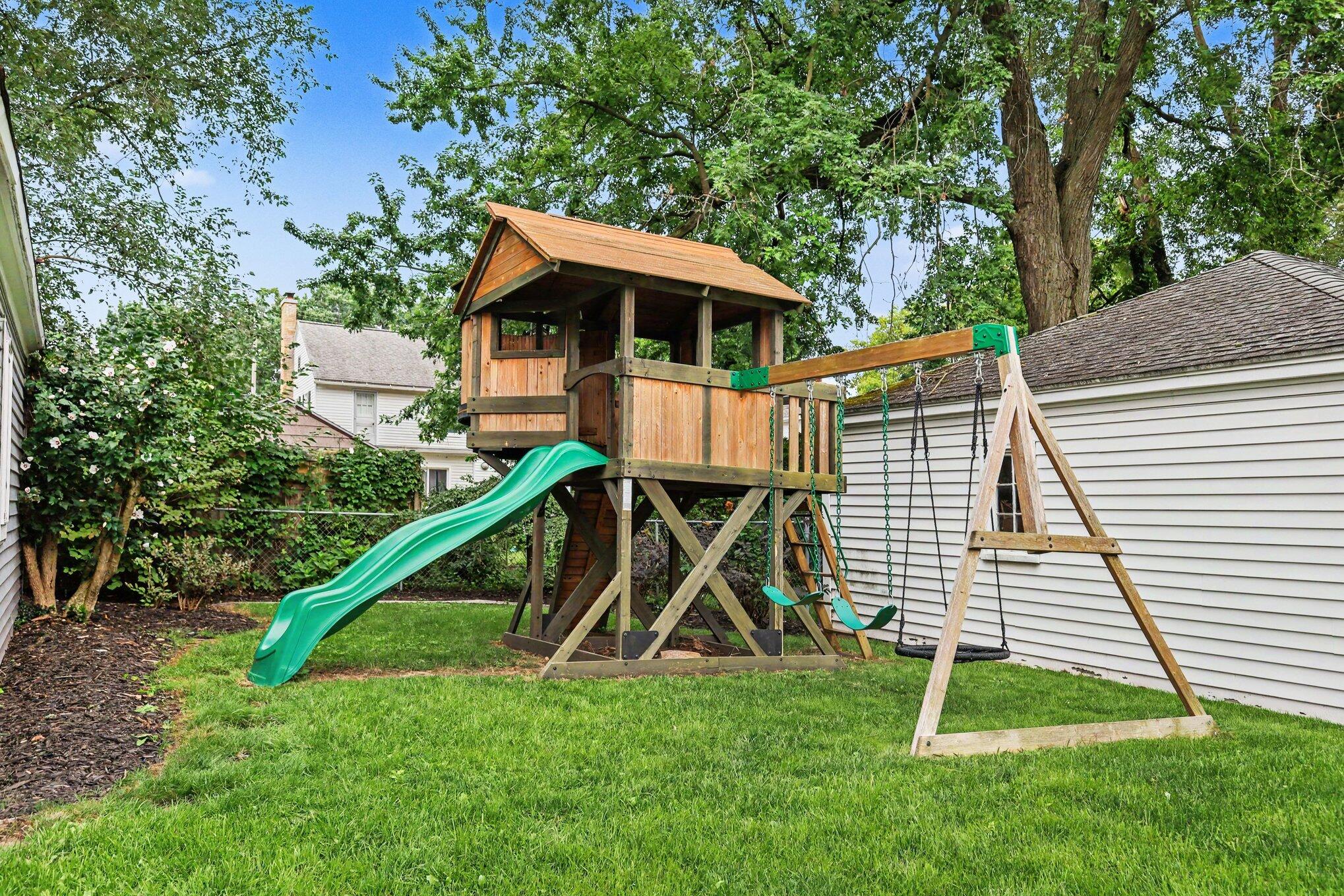 636 Hoyt Street SE Grand Rapids MI 49507