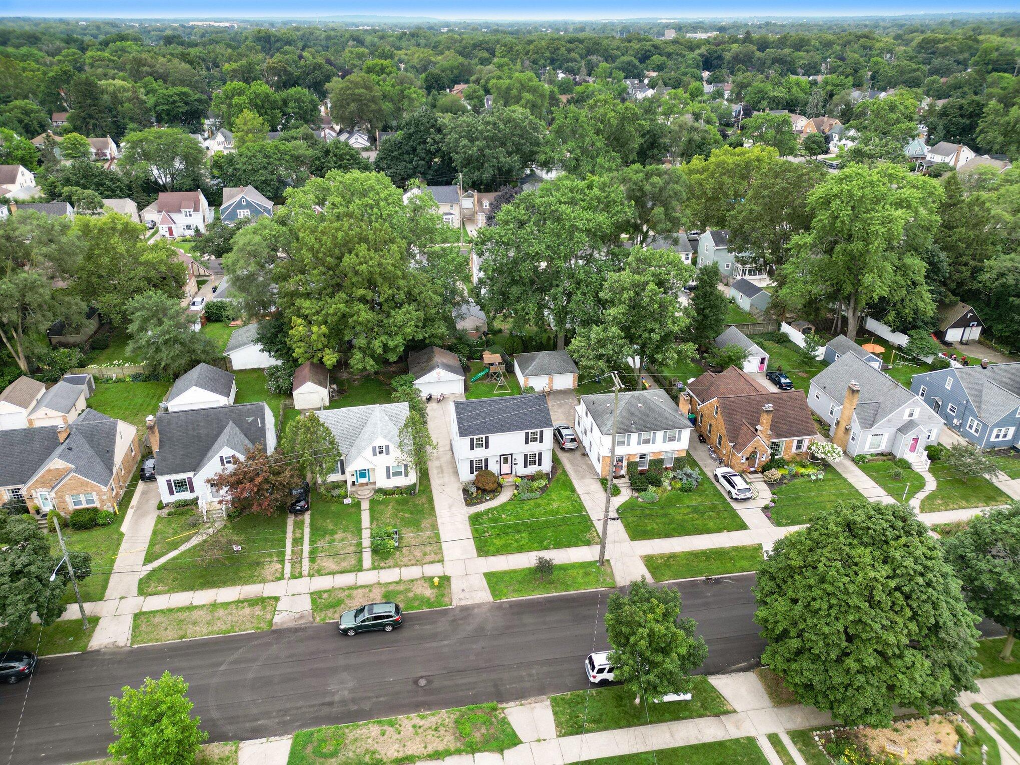 636 Hoyt Street SE Grand Rapids MI 49507