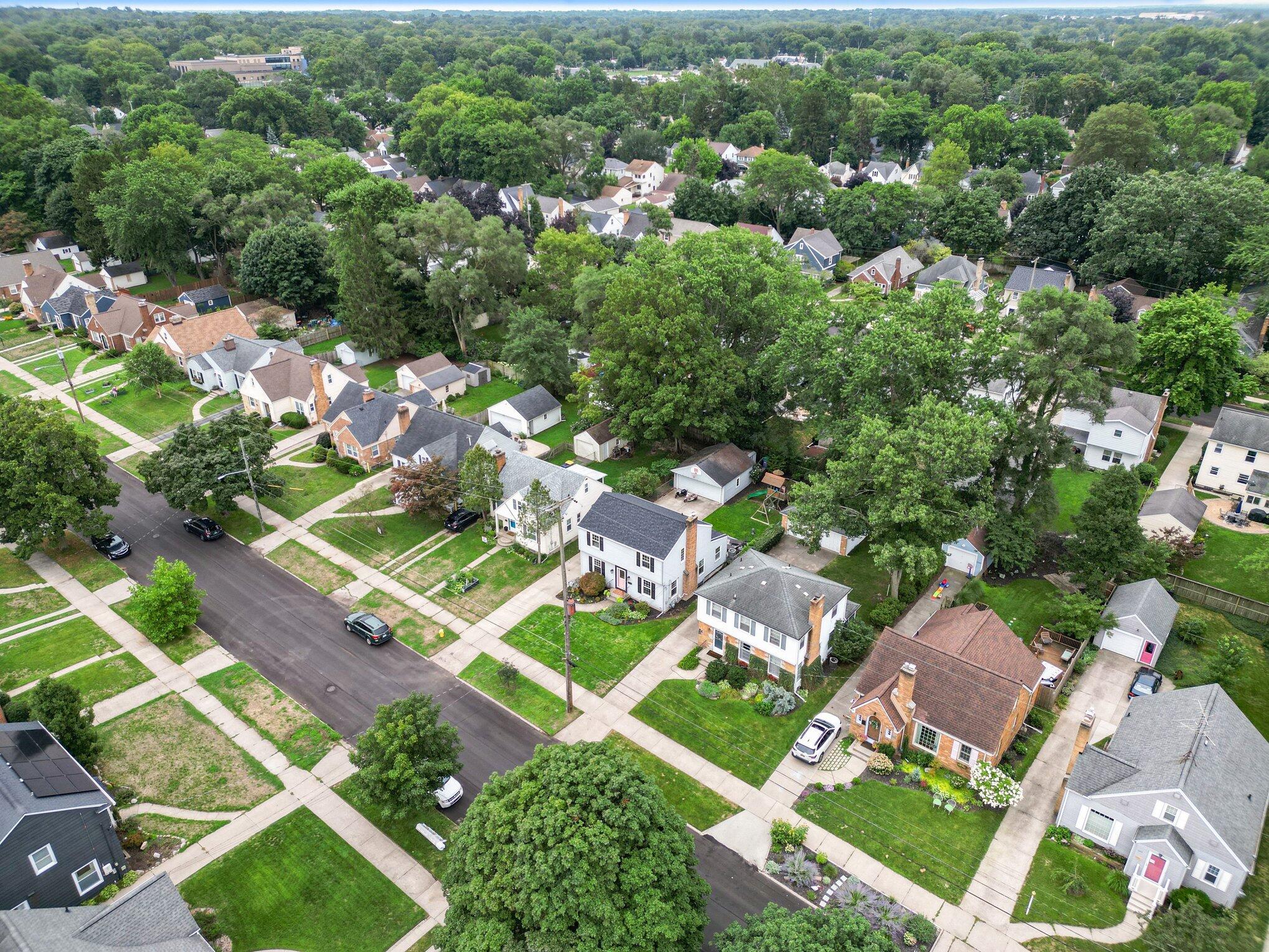 636 Hoyt Street SE Grand Rapids MI 49507