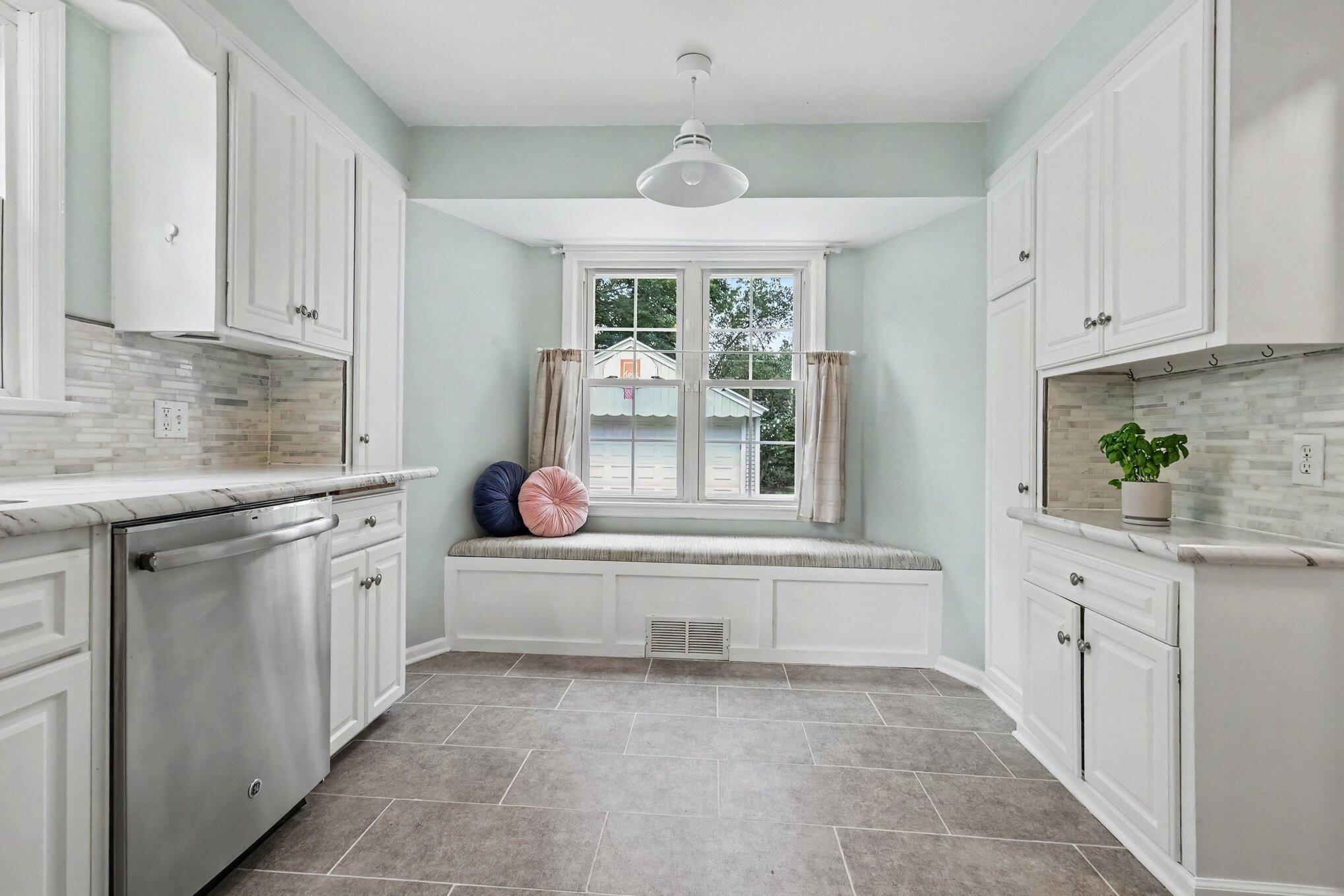 636 Hoyt Street SE Grand Rapids MI 49507