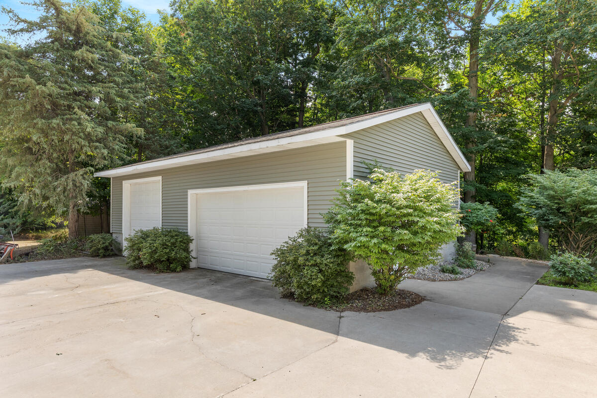 343 Eugene Avenue Muskegon MI 49441