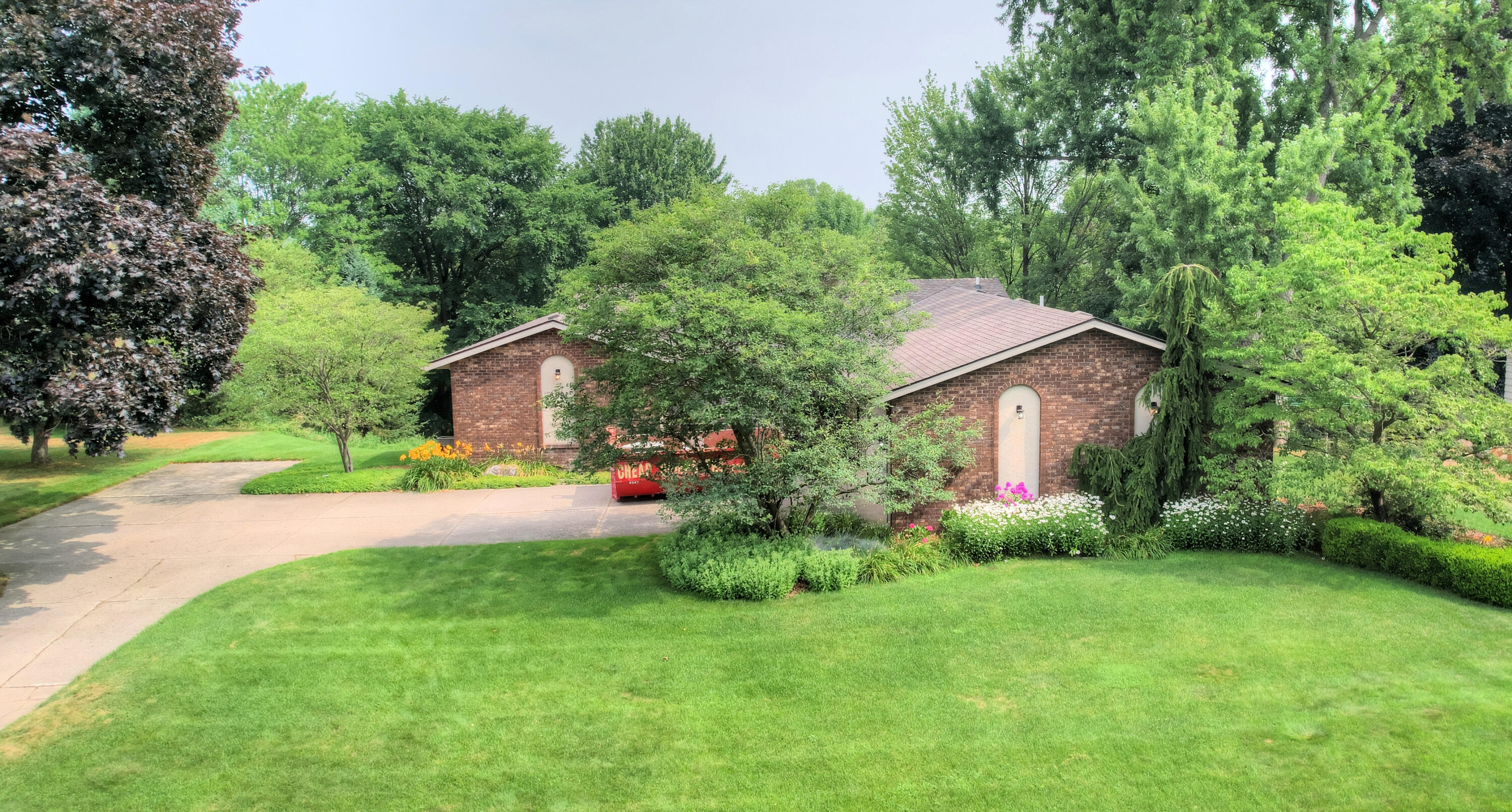 8691 Summit Court Zeeland MI 49464