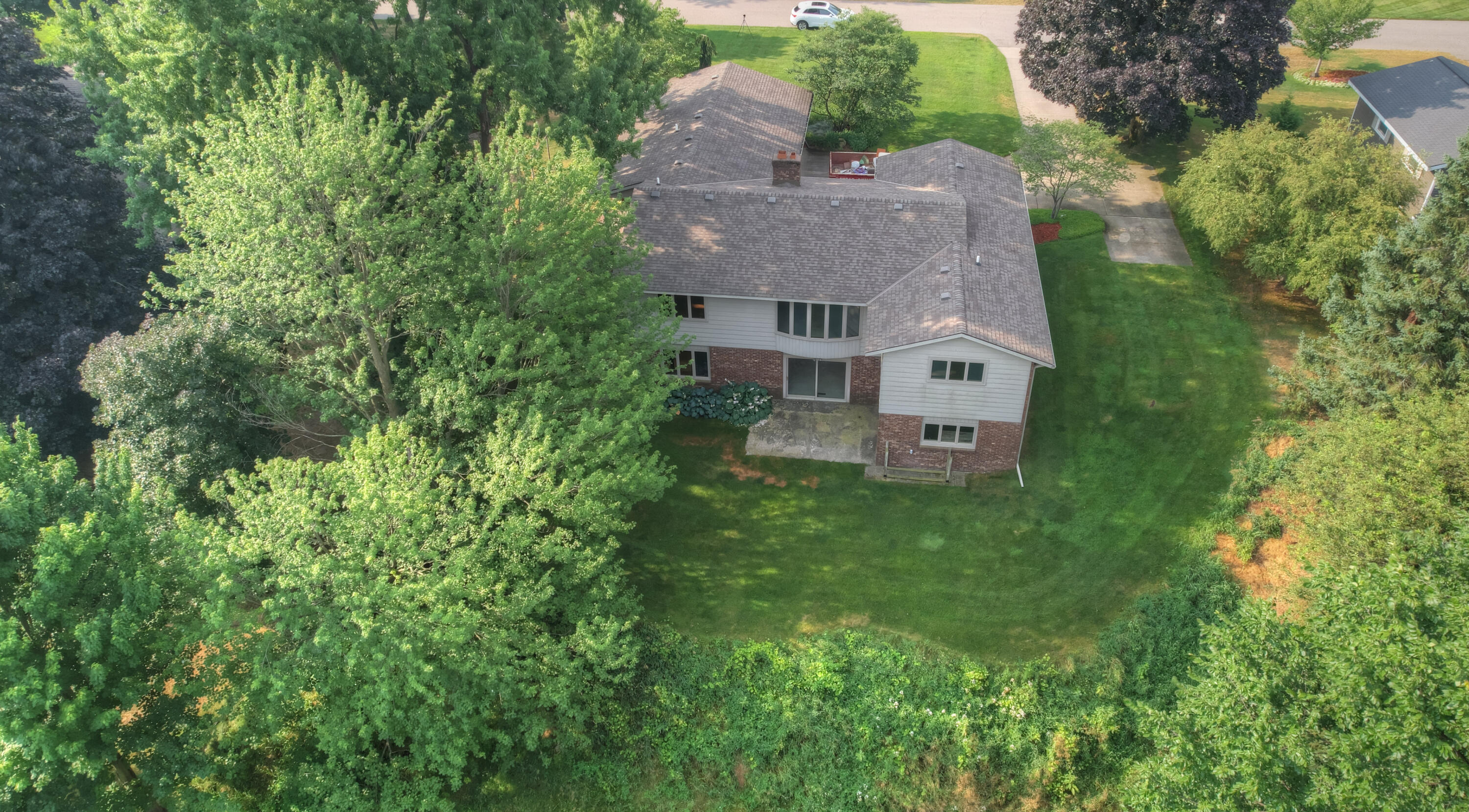 8691 Summit Court Zeeland MI 49464