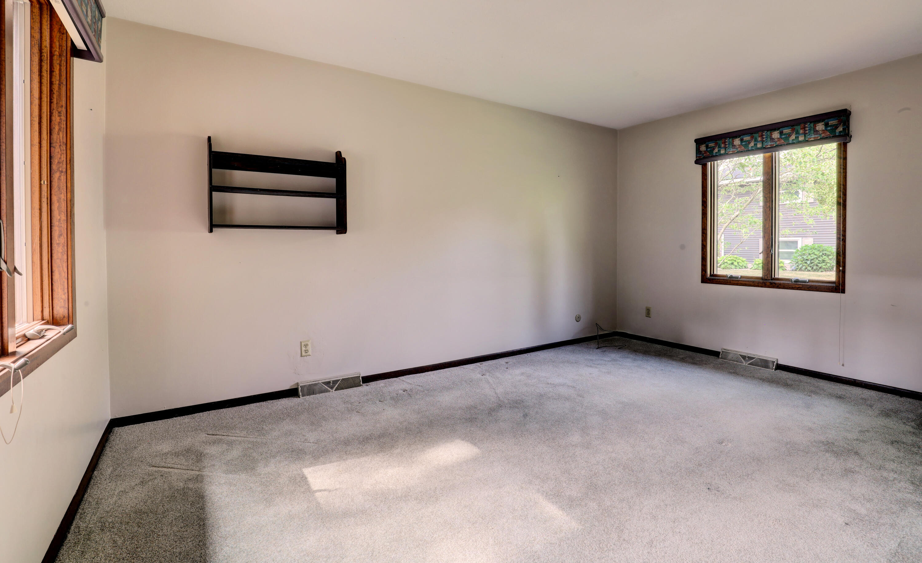 8691 Summit Court Zeeland MI 49464