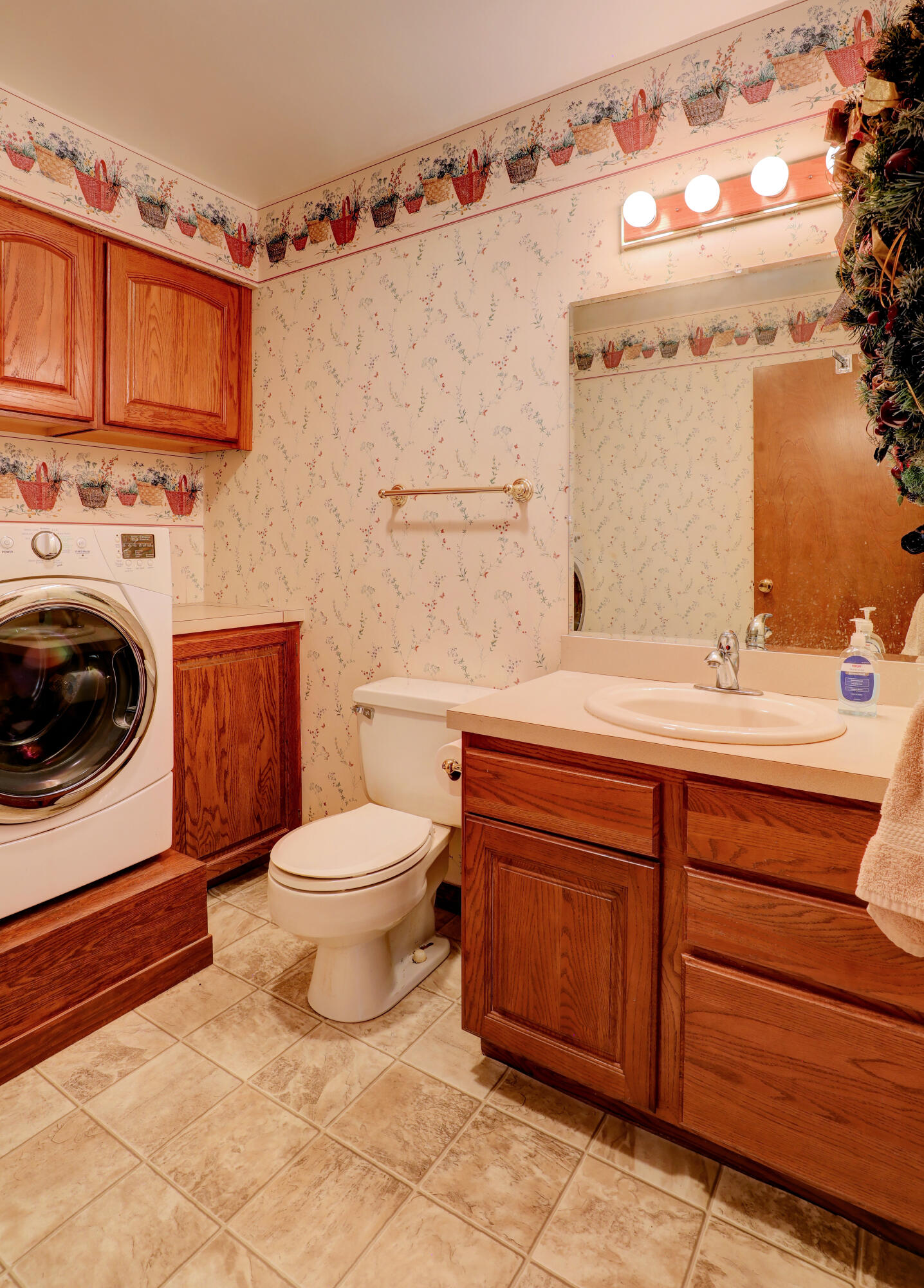 8691 Summit Court Zeeland MI 49464