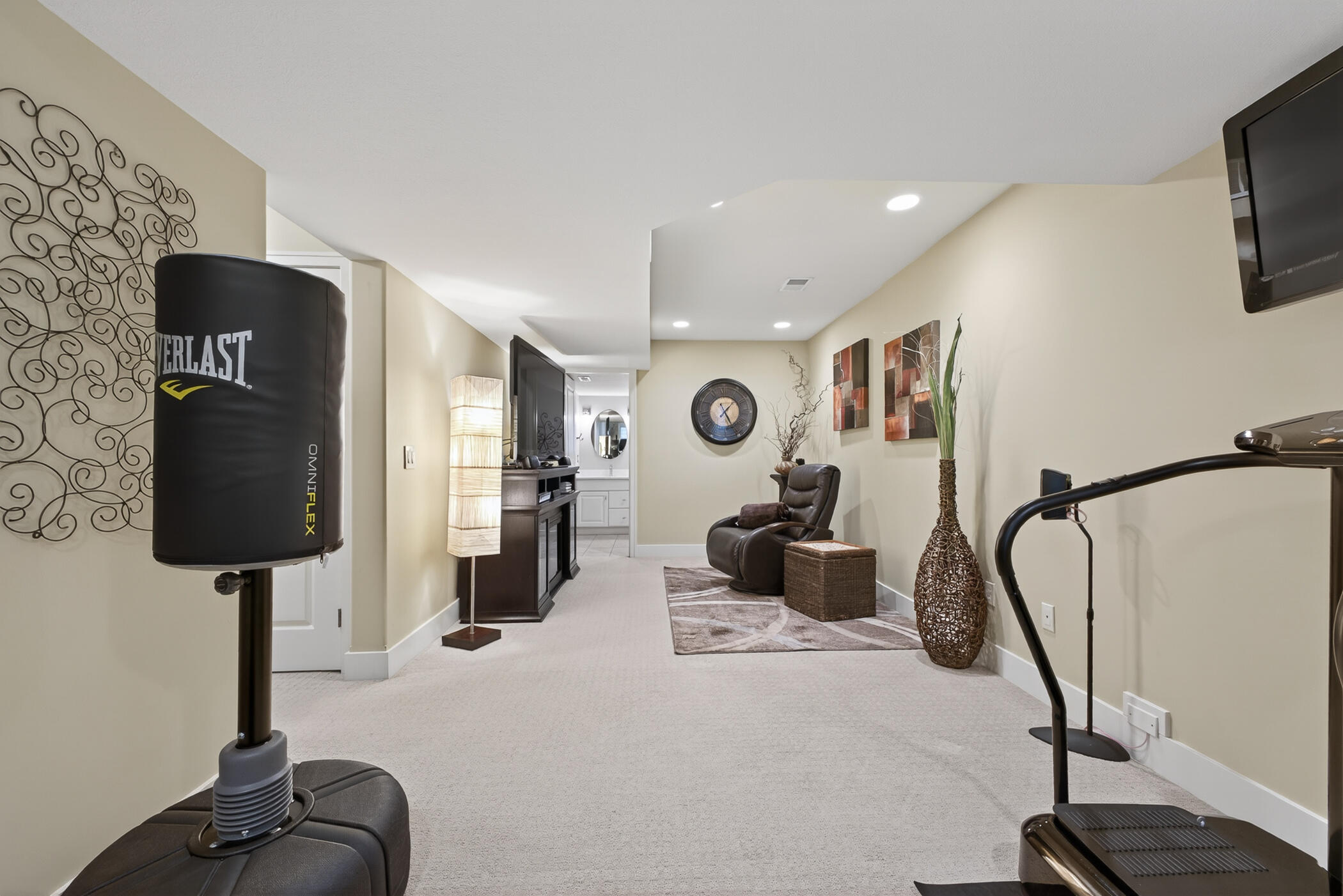 4667 Sundial Drive NE Grand Rapids MI 49525