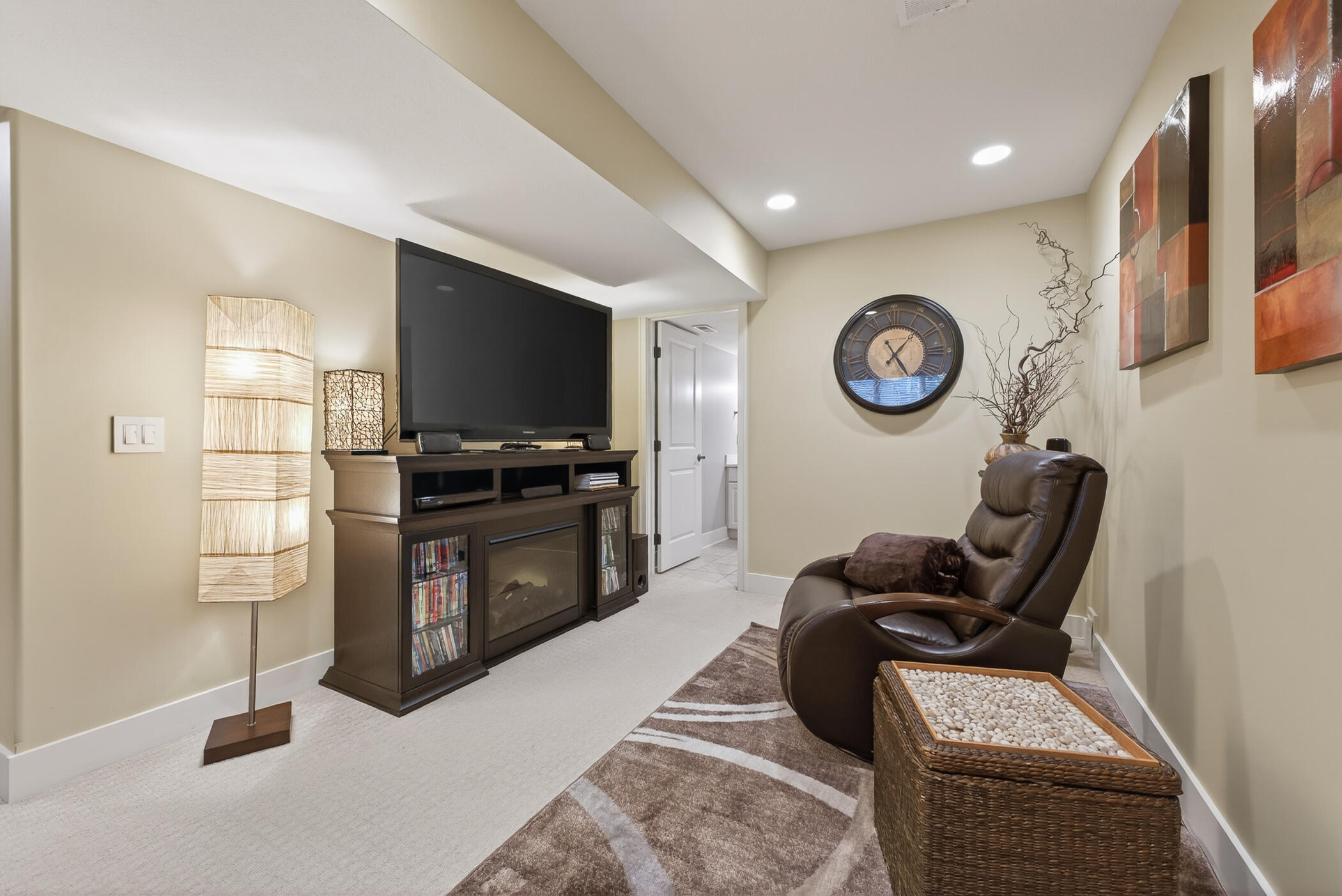 4667 Sundial Drive NE Grand Rapids MI 49525