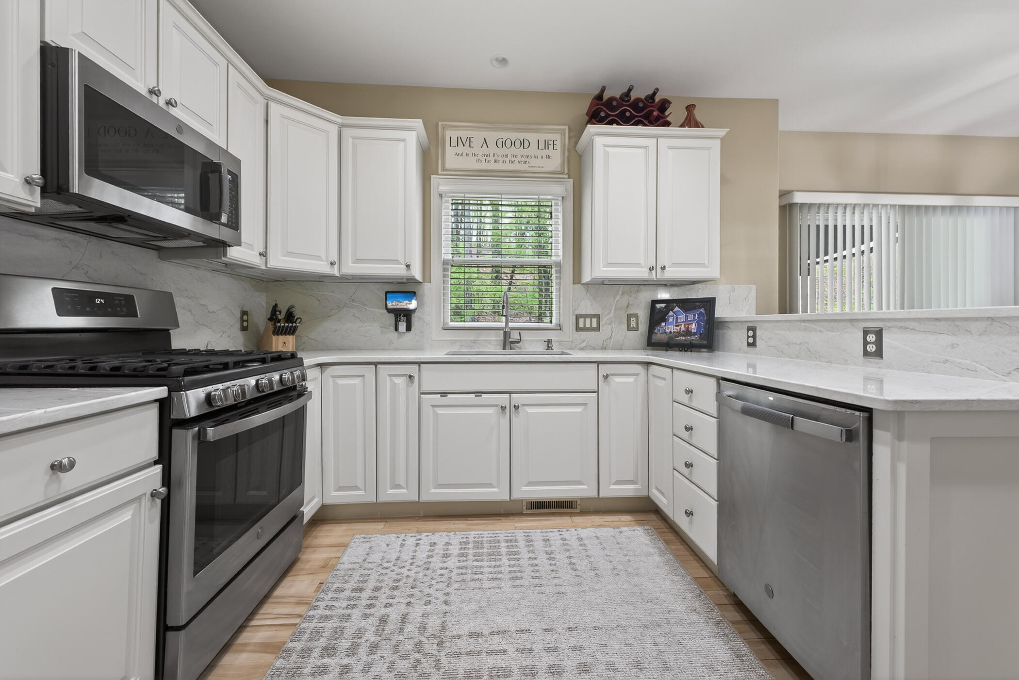 4667 Sundial Drive NE Grand Rapids MI 49525