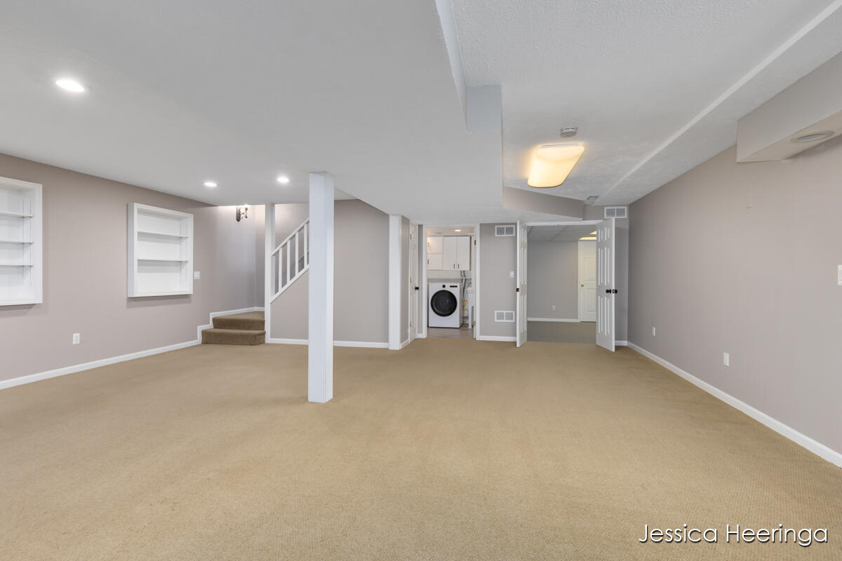 2856 Alger Street SE Grand Rapids MI 49546