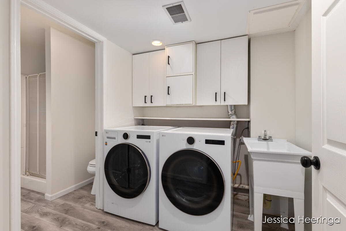 2856 Alger Street SE Grand Rapids MI 49546