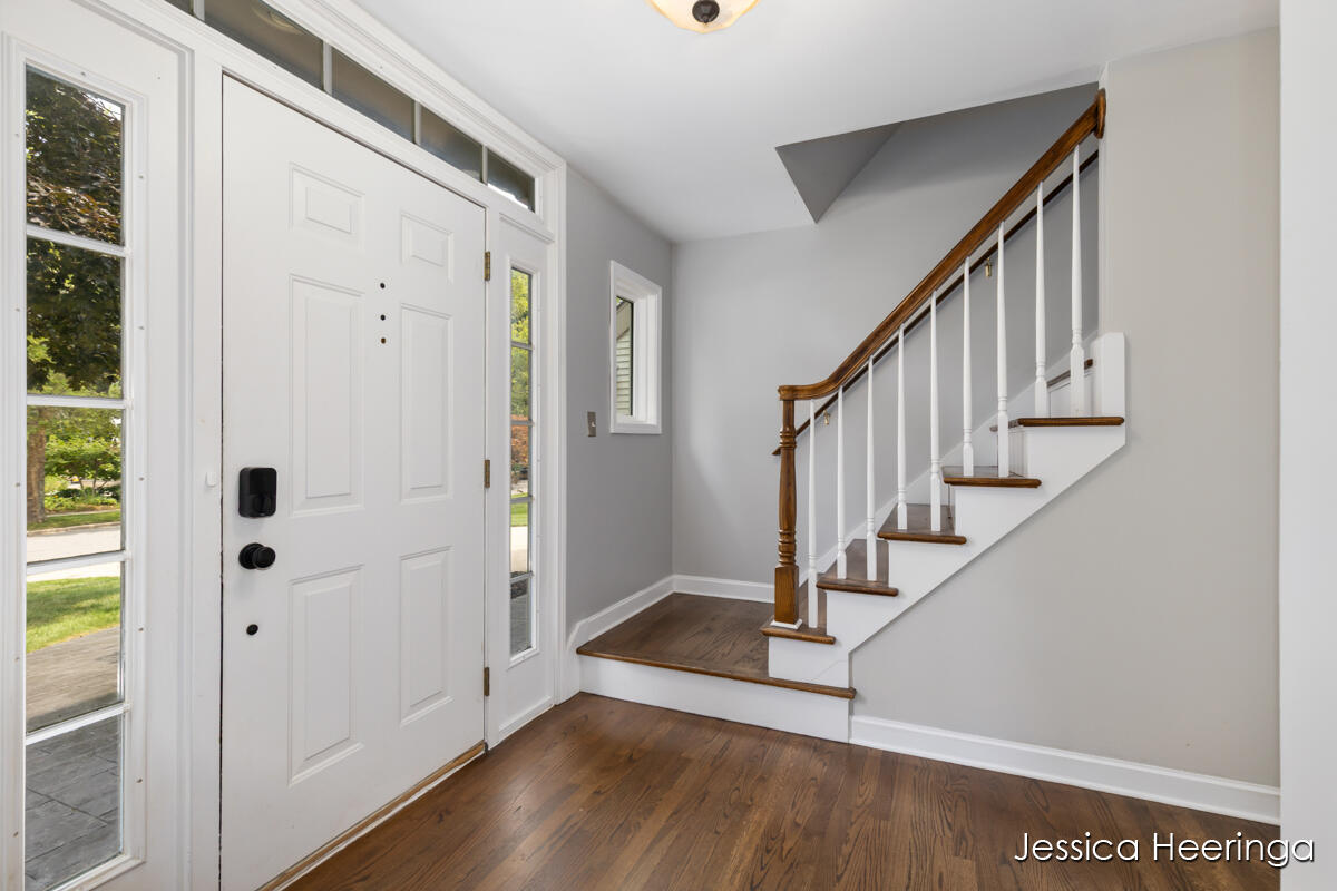 2856 Alger Street SE Grand Rapids MI 49546