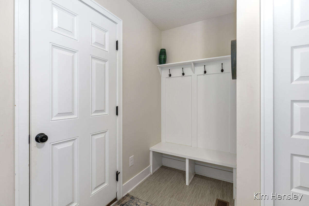 9413 Sunset Ridge Drive NE Rockford MI 49341