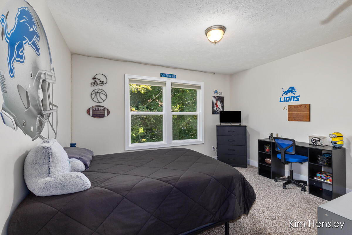 9413 Sunset Ridge Drive NE Rockford MI 49341