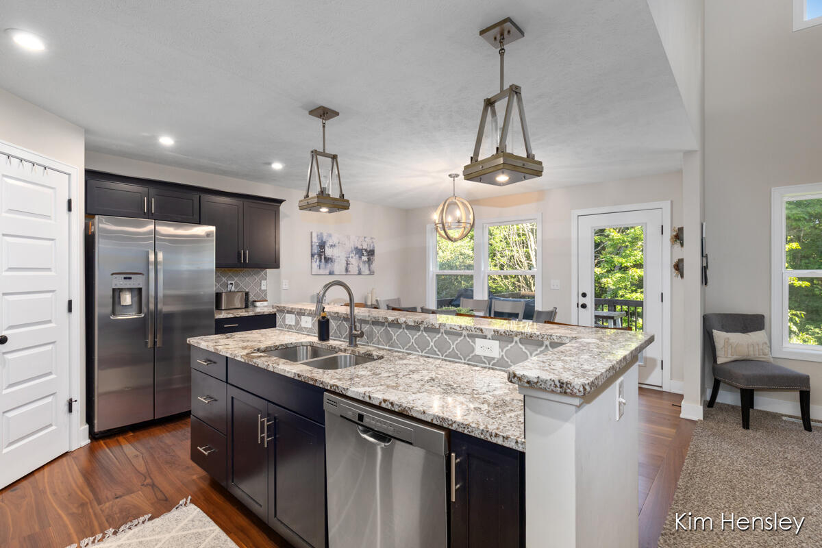 9413 Sunset Ridge Drive NE Rockford MI 49341