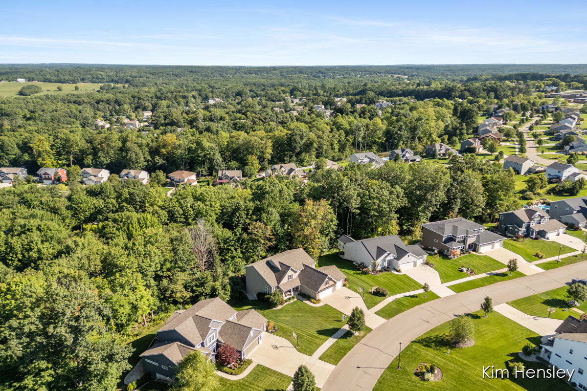 9413 Sunset Ridge Drive NE Rockford MI 49341