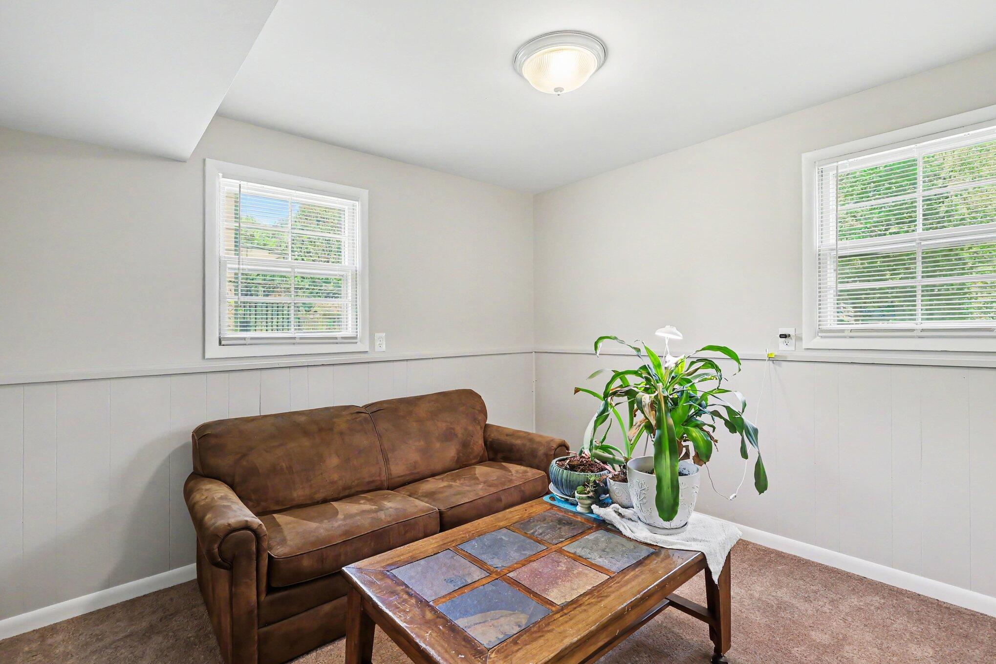 1852 Castle Avenue Muskegon MI 49441