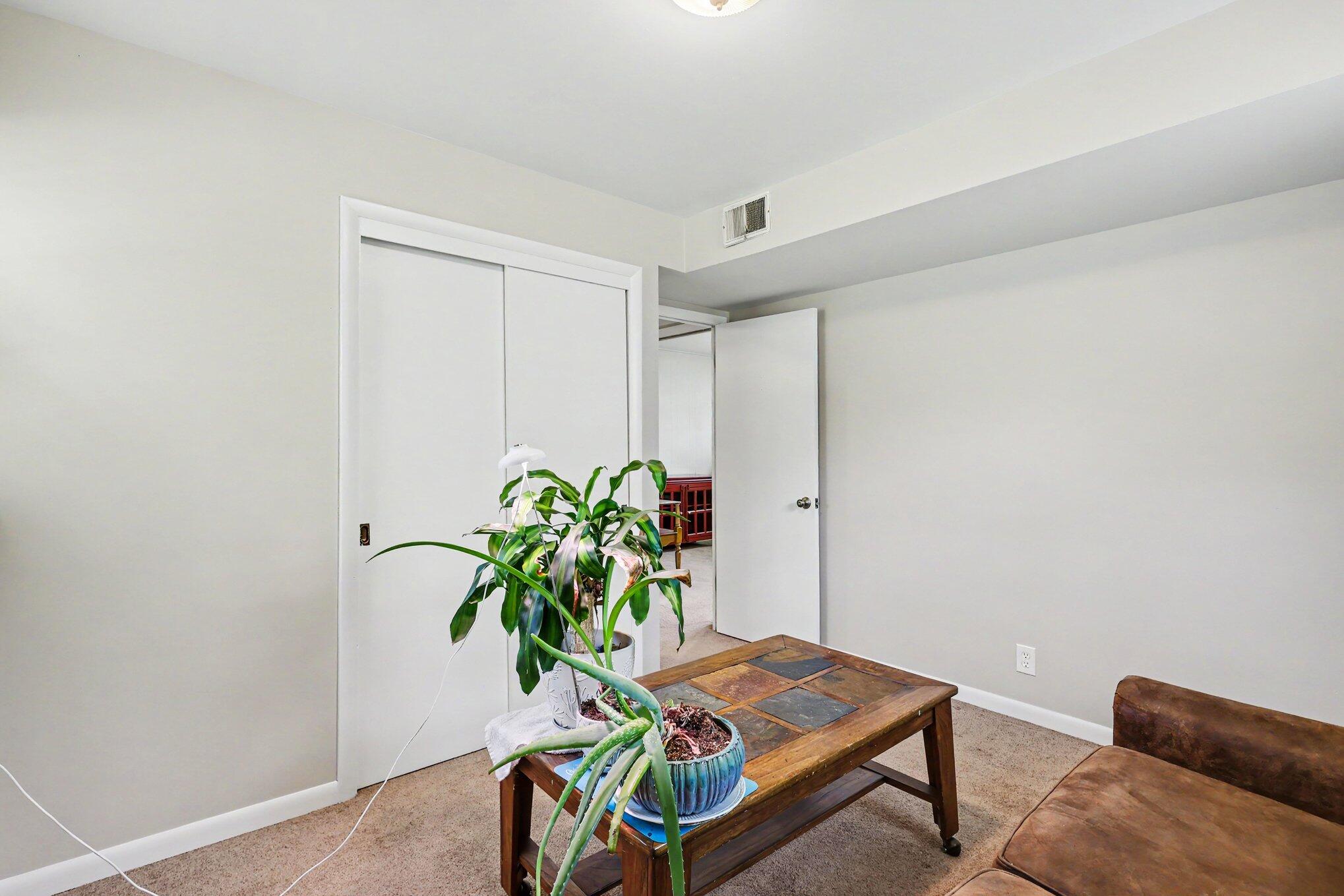 1852 Castle Avenue Muskegon MI 49441