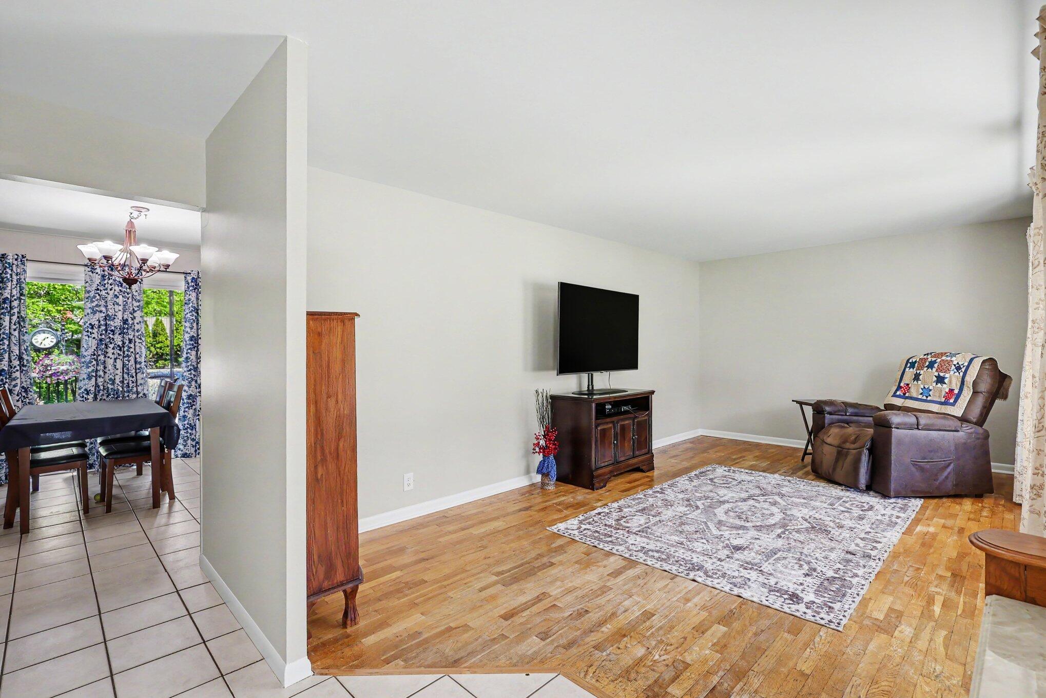 1852 Castle Avenue Muskegon MI 49441