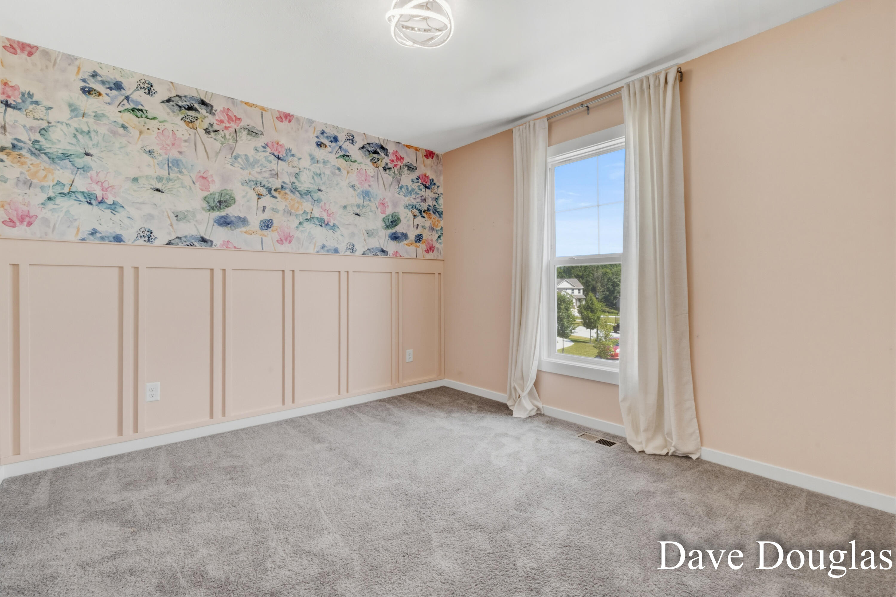 237 Young Court Rockford MI 49341