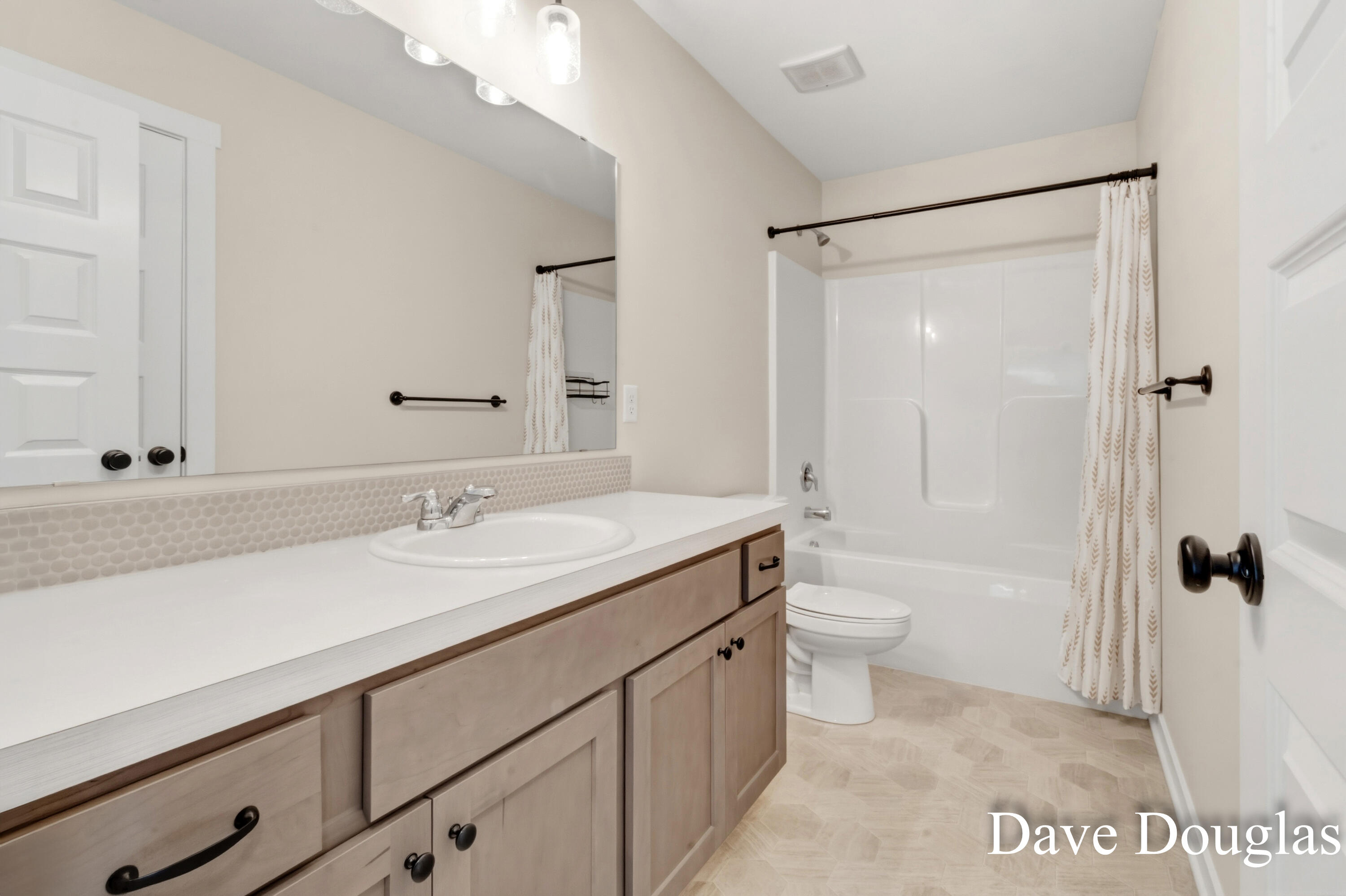237 Young Court Rockford MI 49341