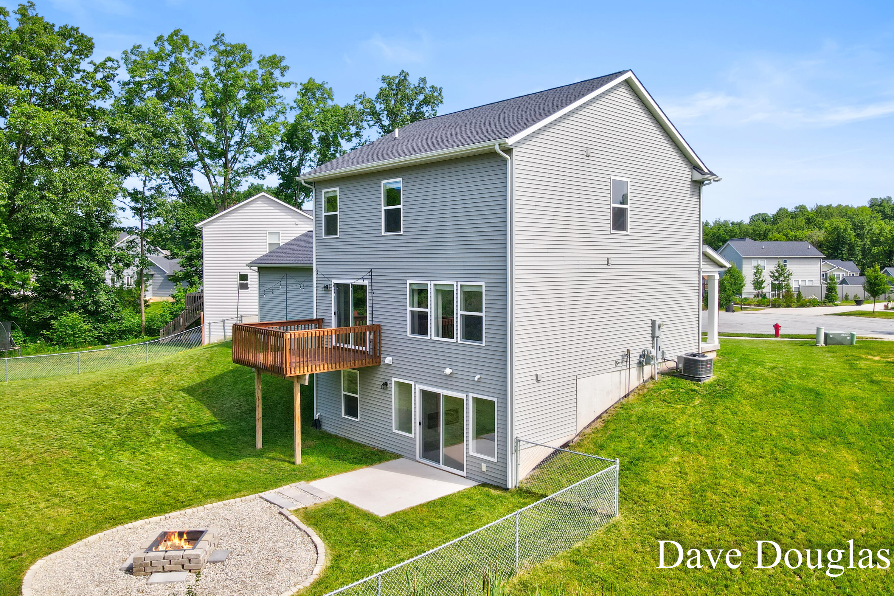 237 Young Court Rockford MI 49341