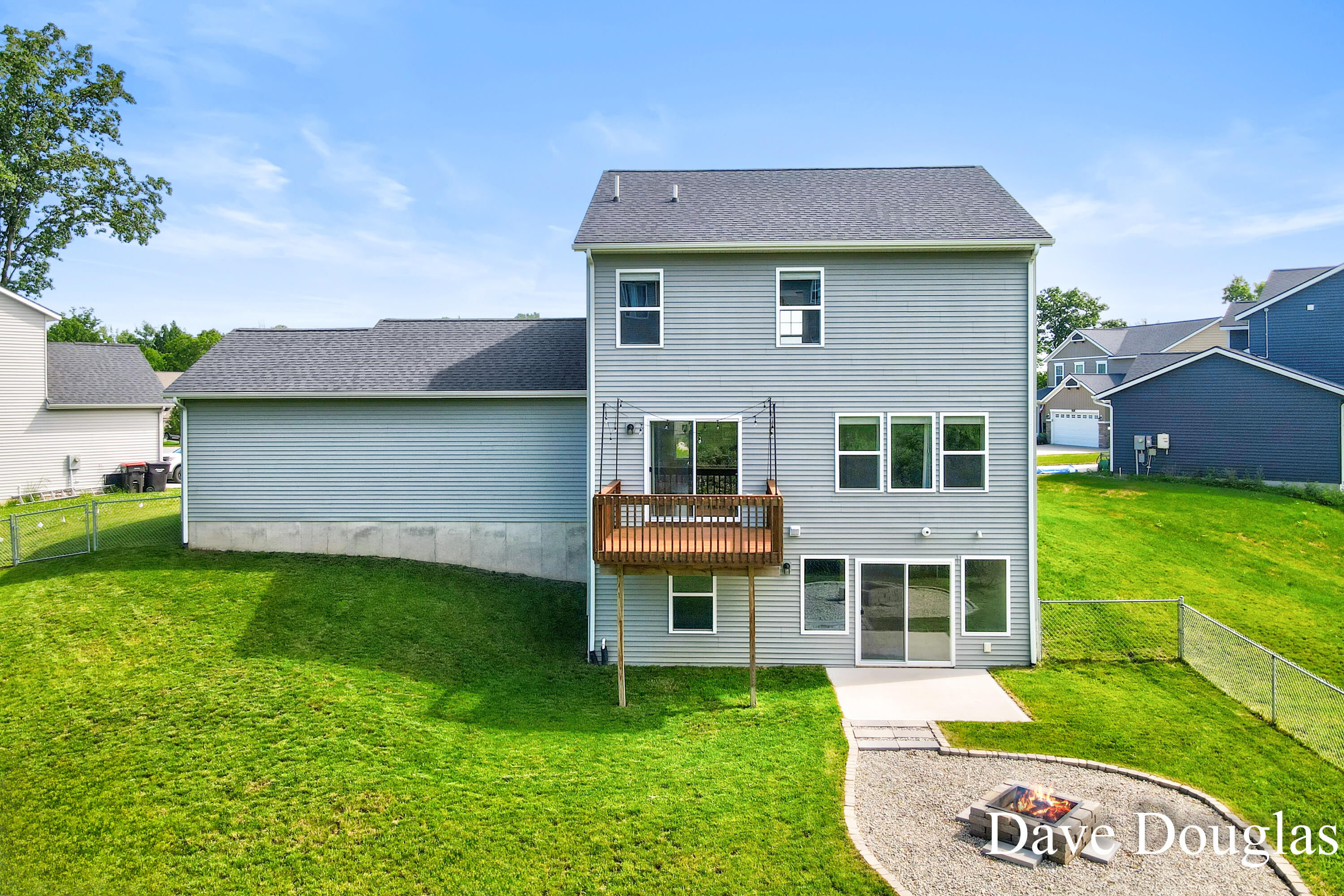 237 Young Court Rockford MI 49341