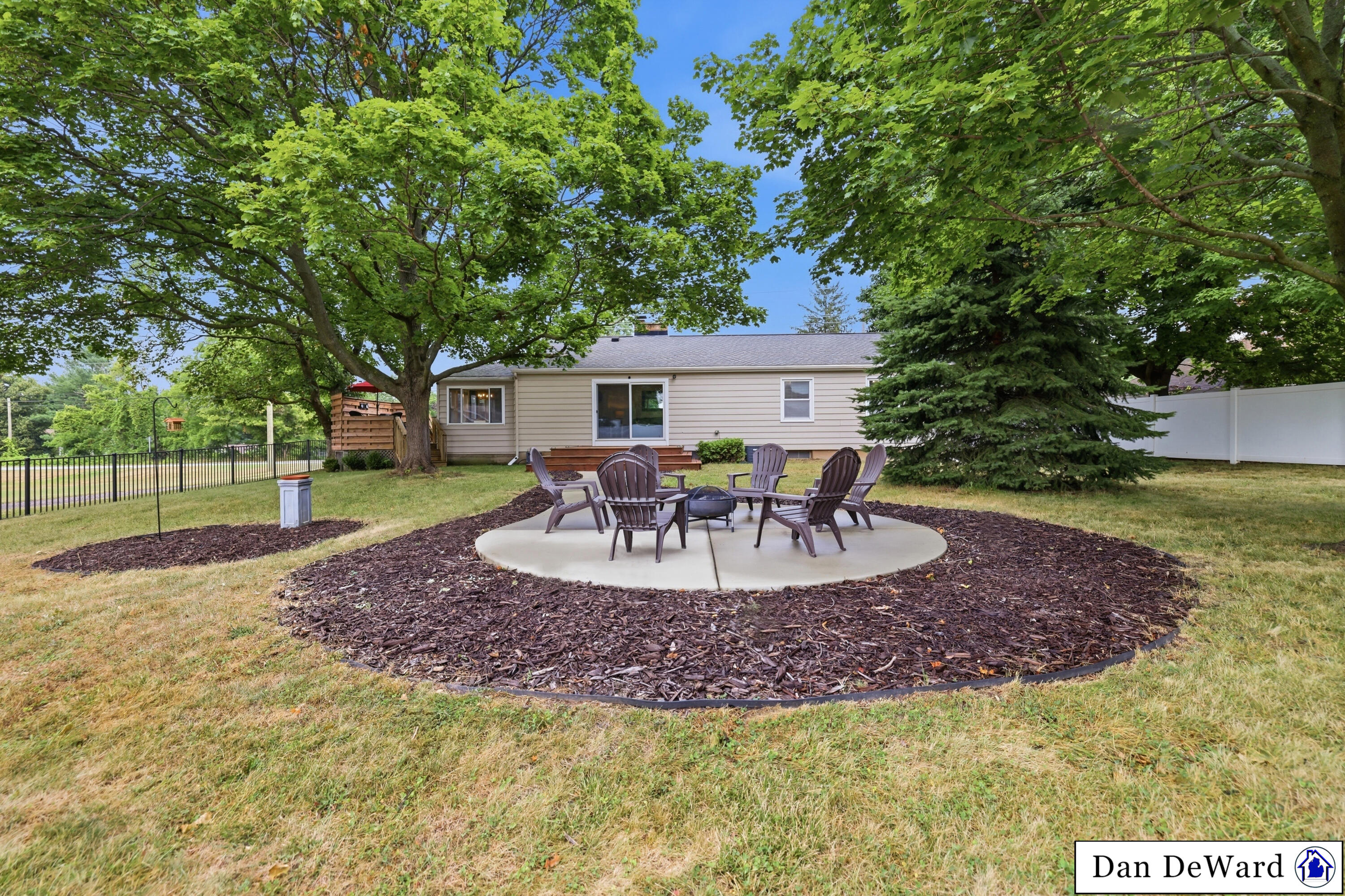 2888 4 Mile Road NW Grand Rapids MI 49544