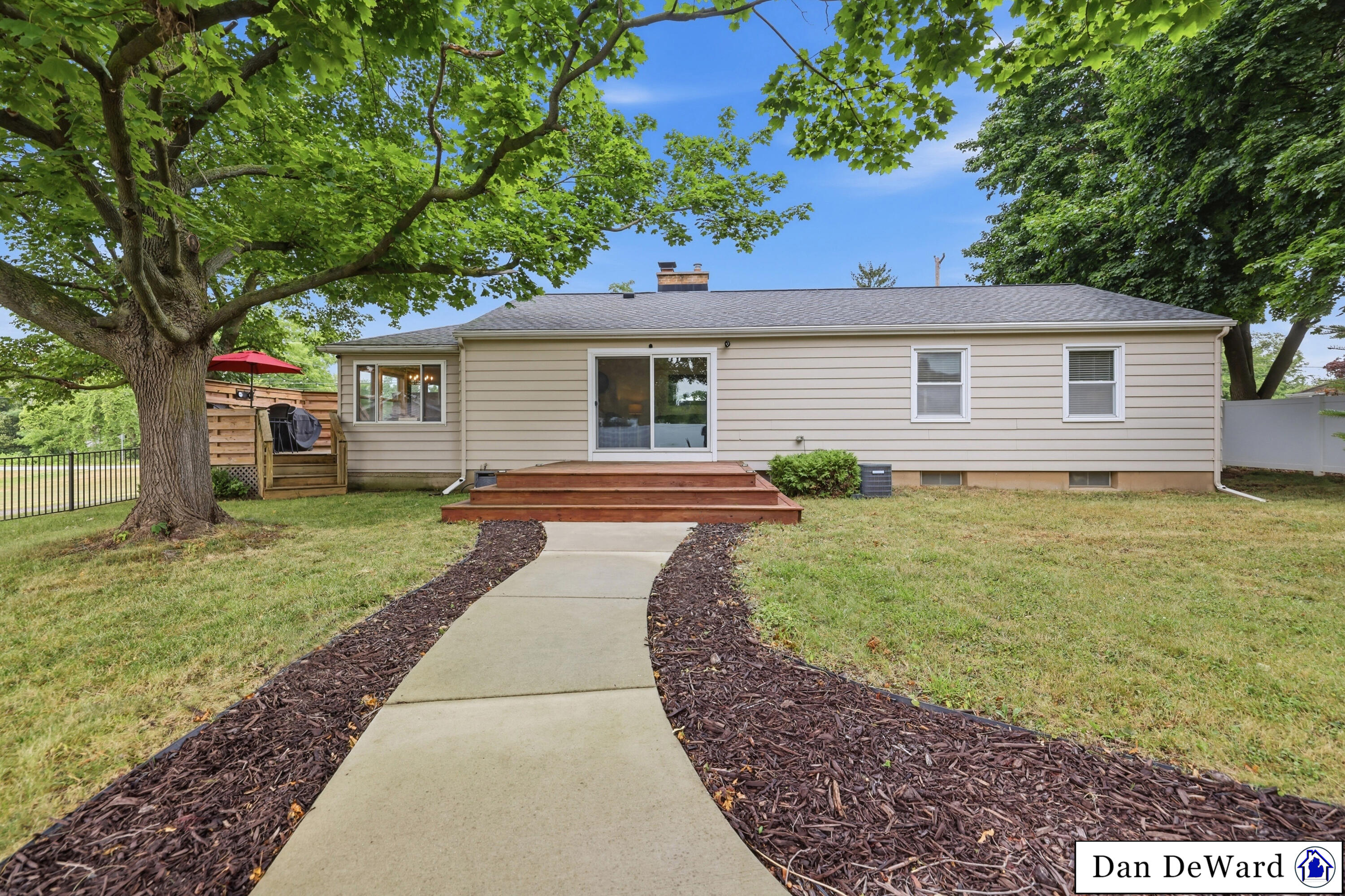 2888 4 Mile Road NW Grand Rapids MI 49544