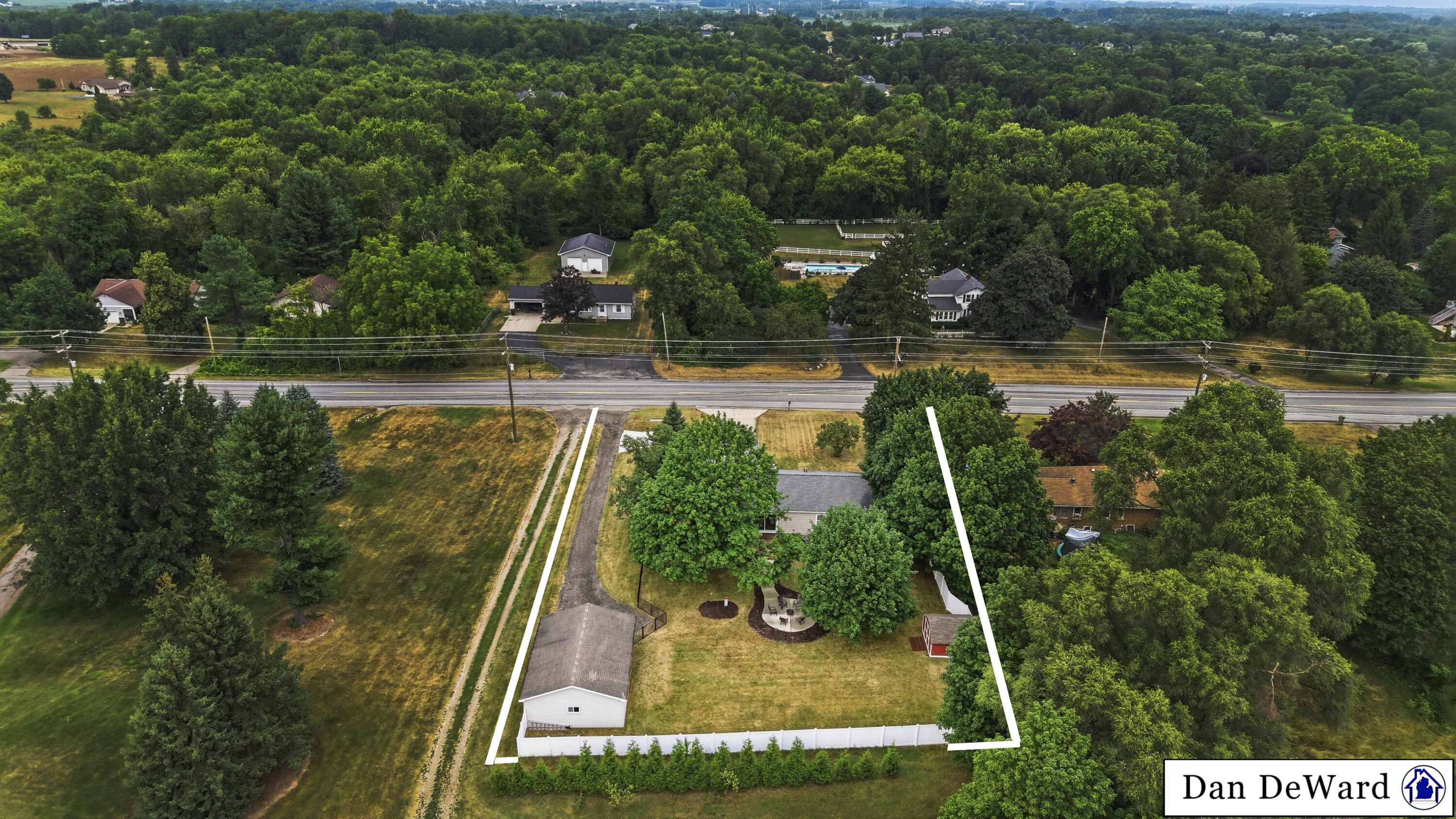 2888 4 Mile Road NW Grand Rapids MI 49544