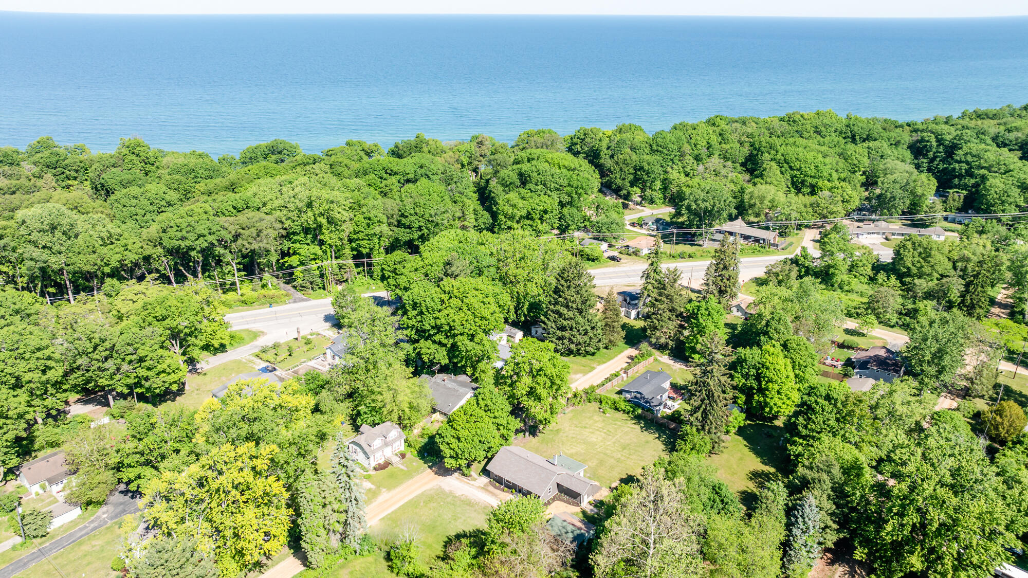 6027 Superior Street Coloma MI 49038