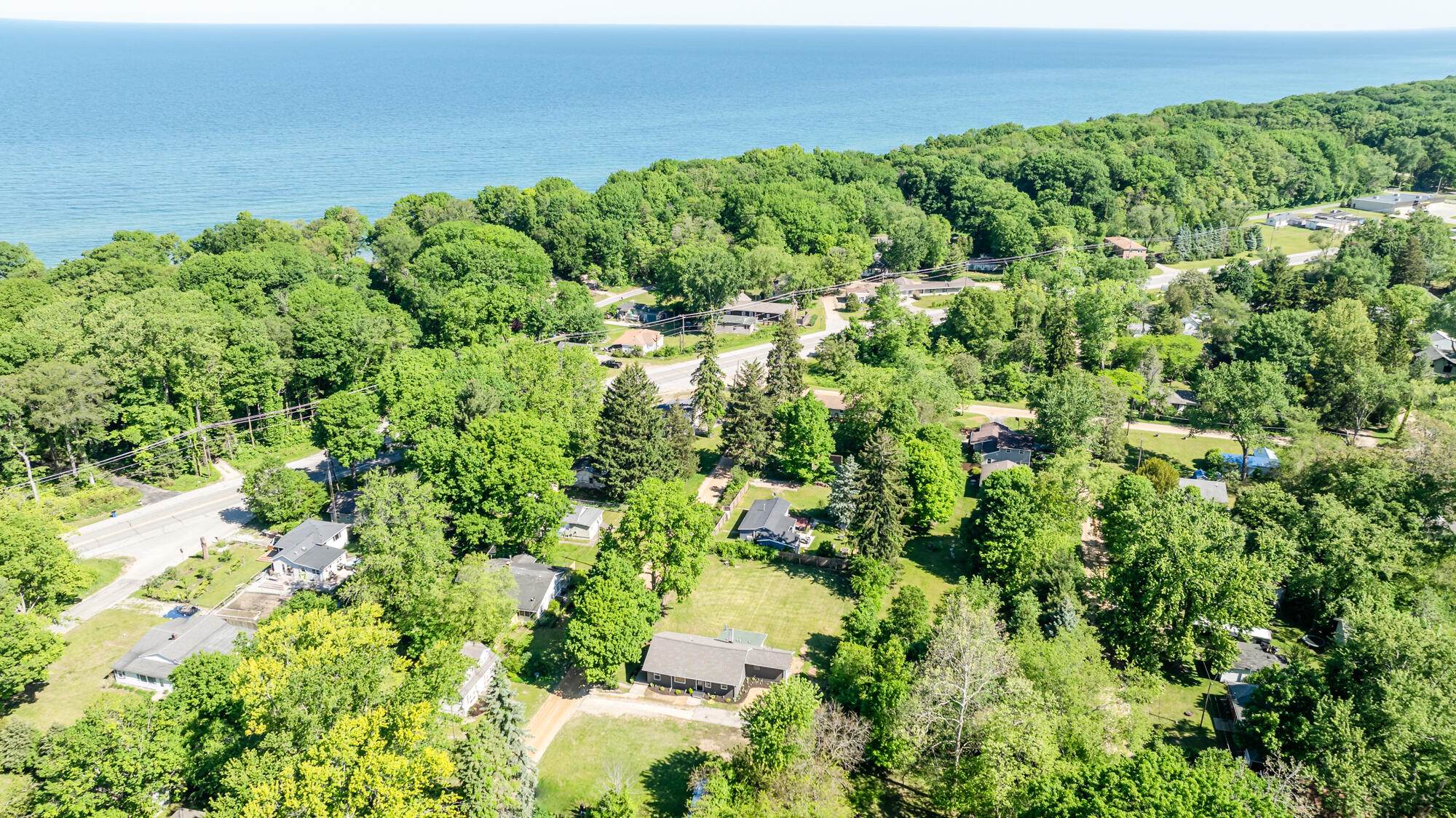 6027 Superior Street Coloma MI 49038