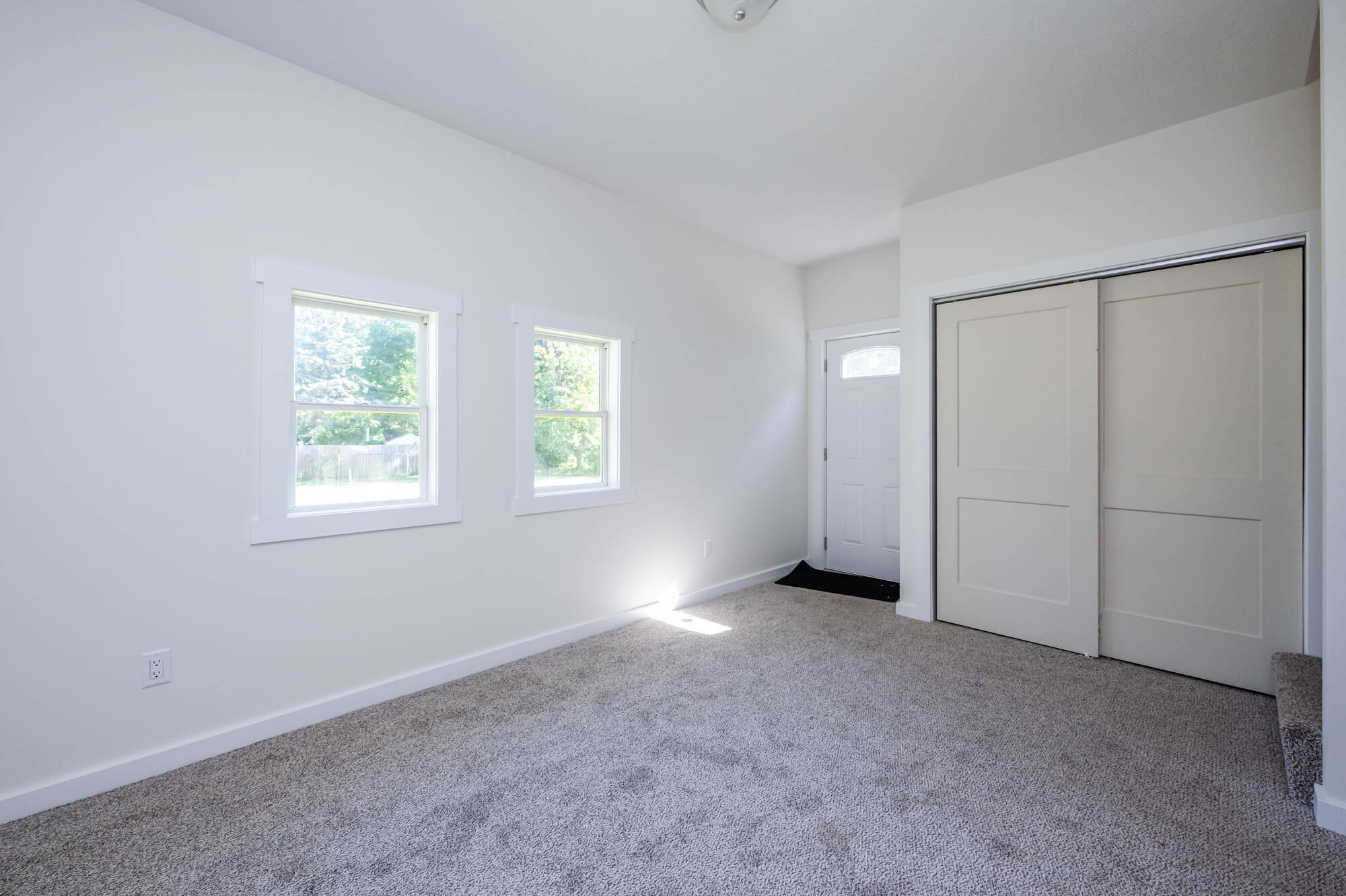 6027 Superior Street Coloma MI 49038