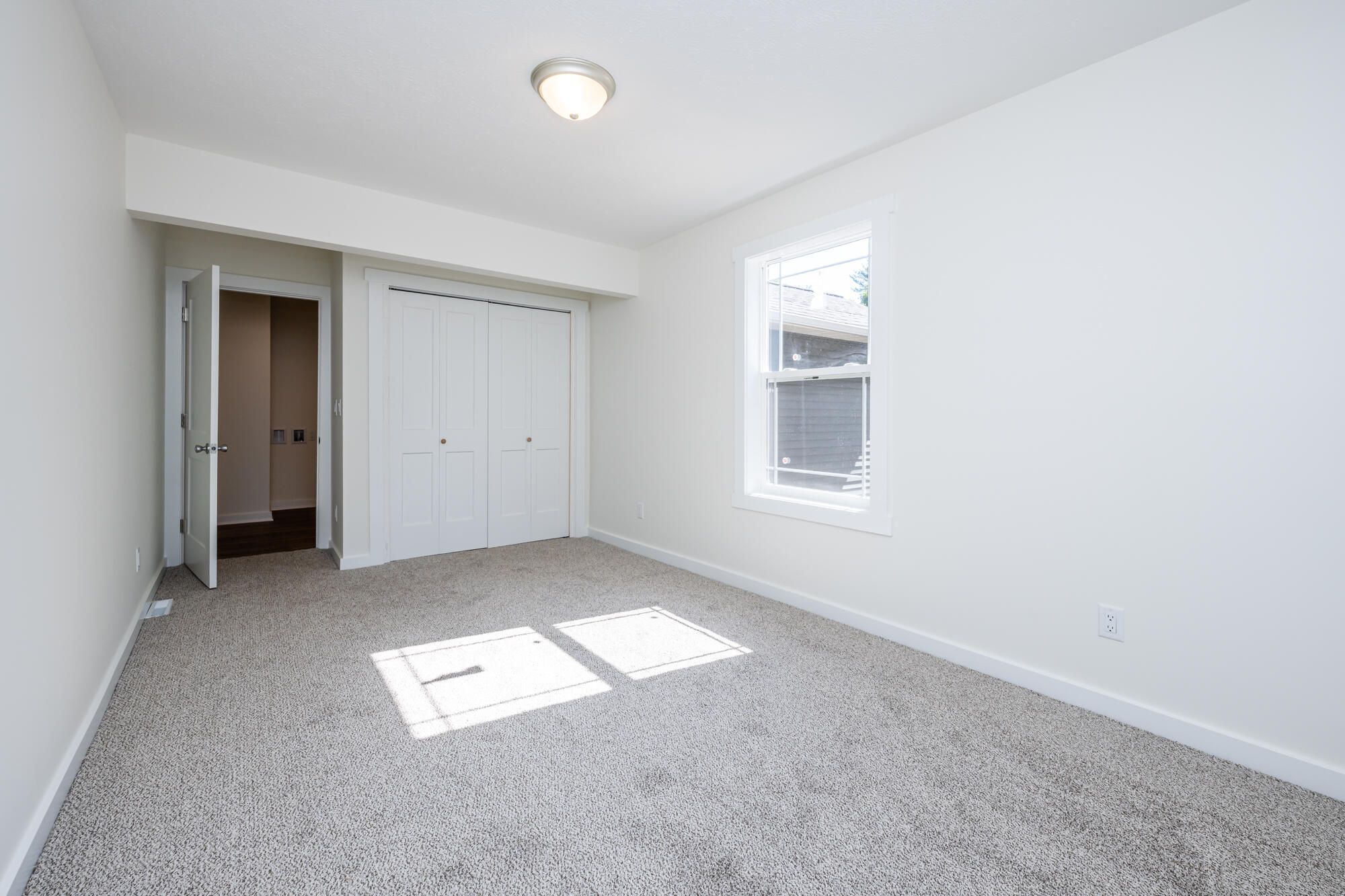 6027 Superior Street Coloma MI 49038