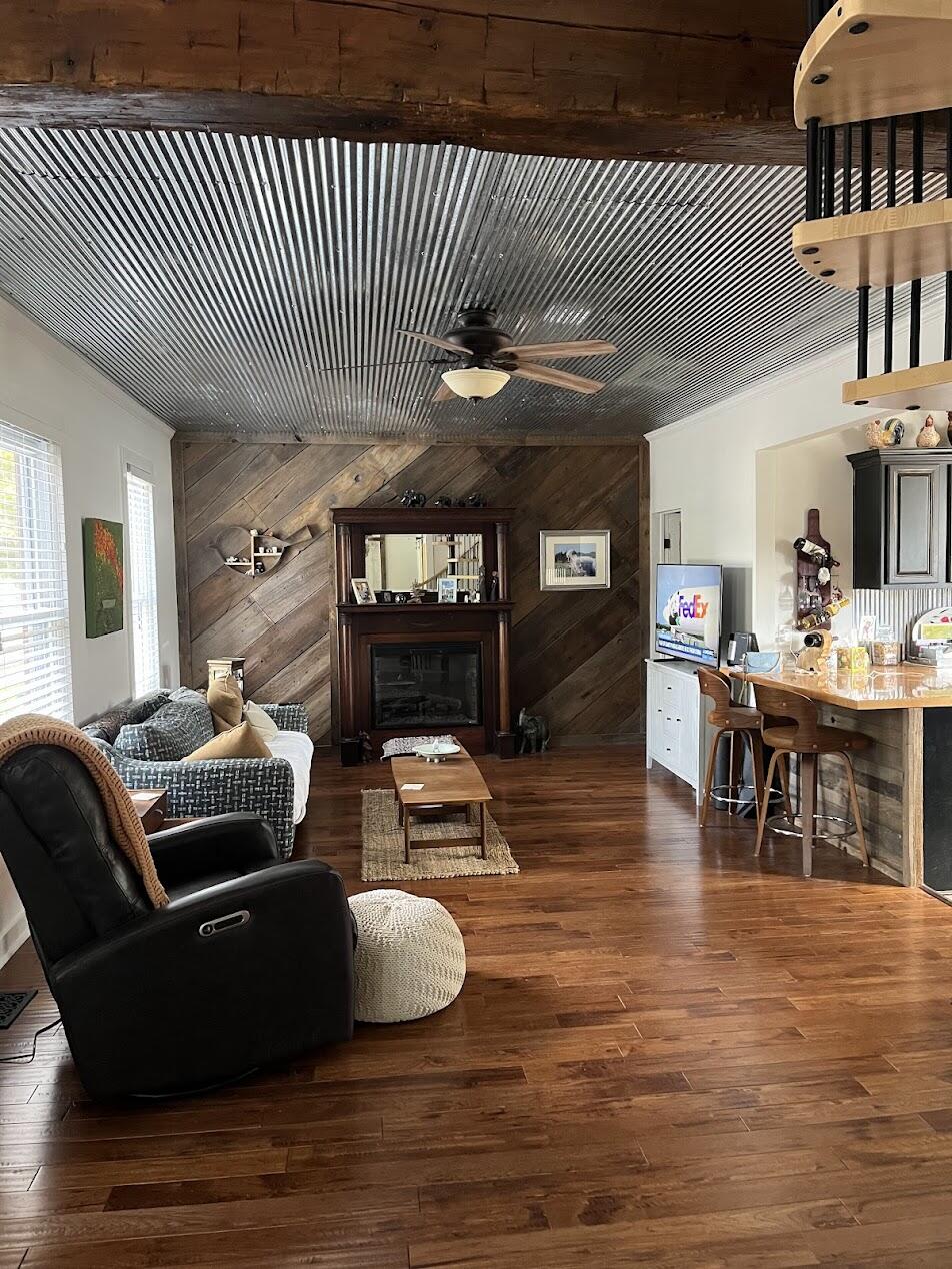 412 N 5th Street Grand Haven MI 49417