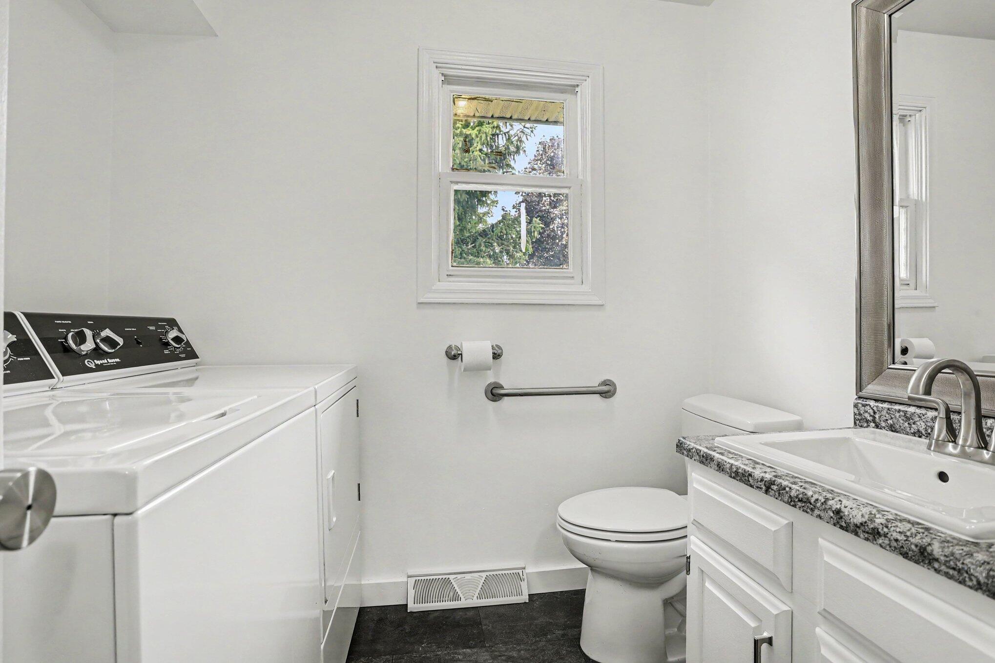 6621 Enola Avenue Kalamazoo MI 49048