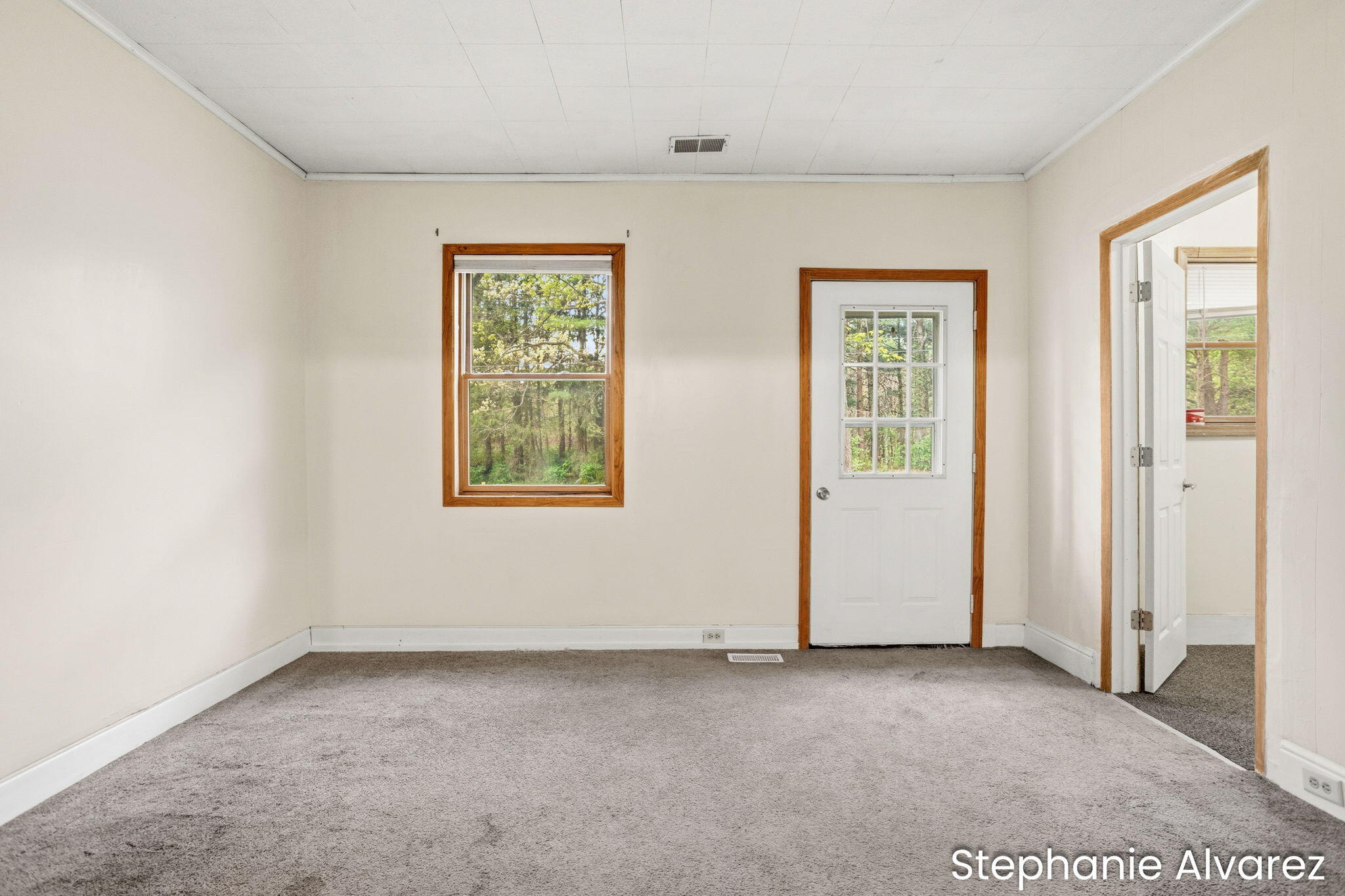 1560 E Mcmillan Road Muskegon MI 49445