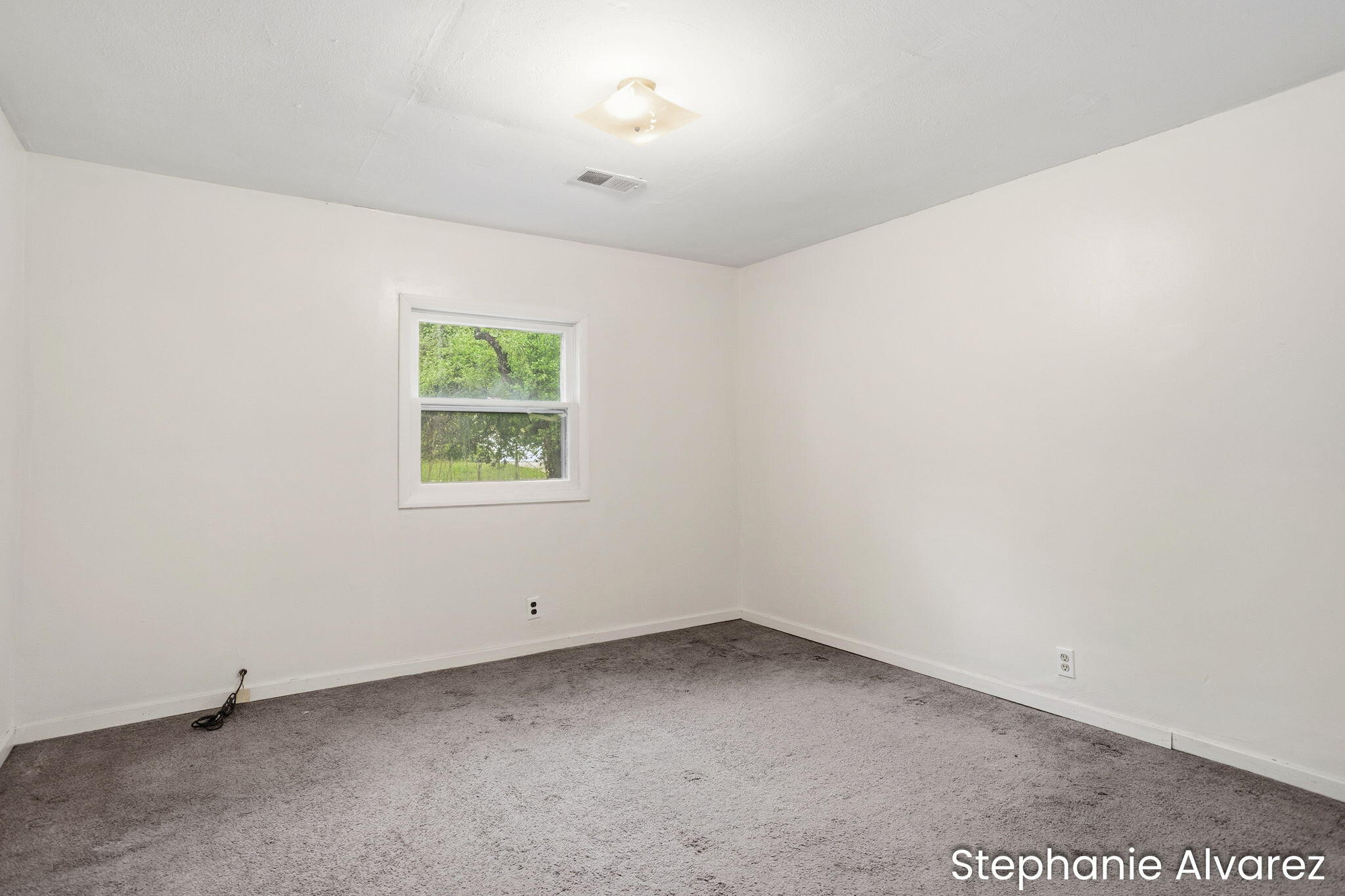 1560 E Mcmillan Road Muskegon MI 49445