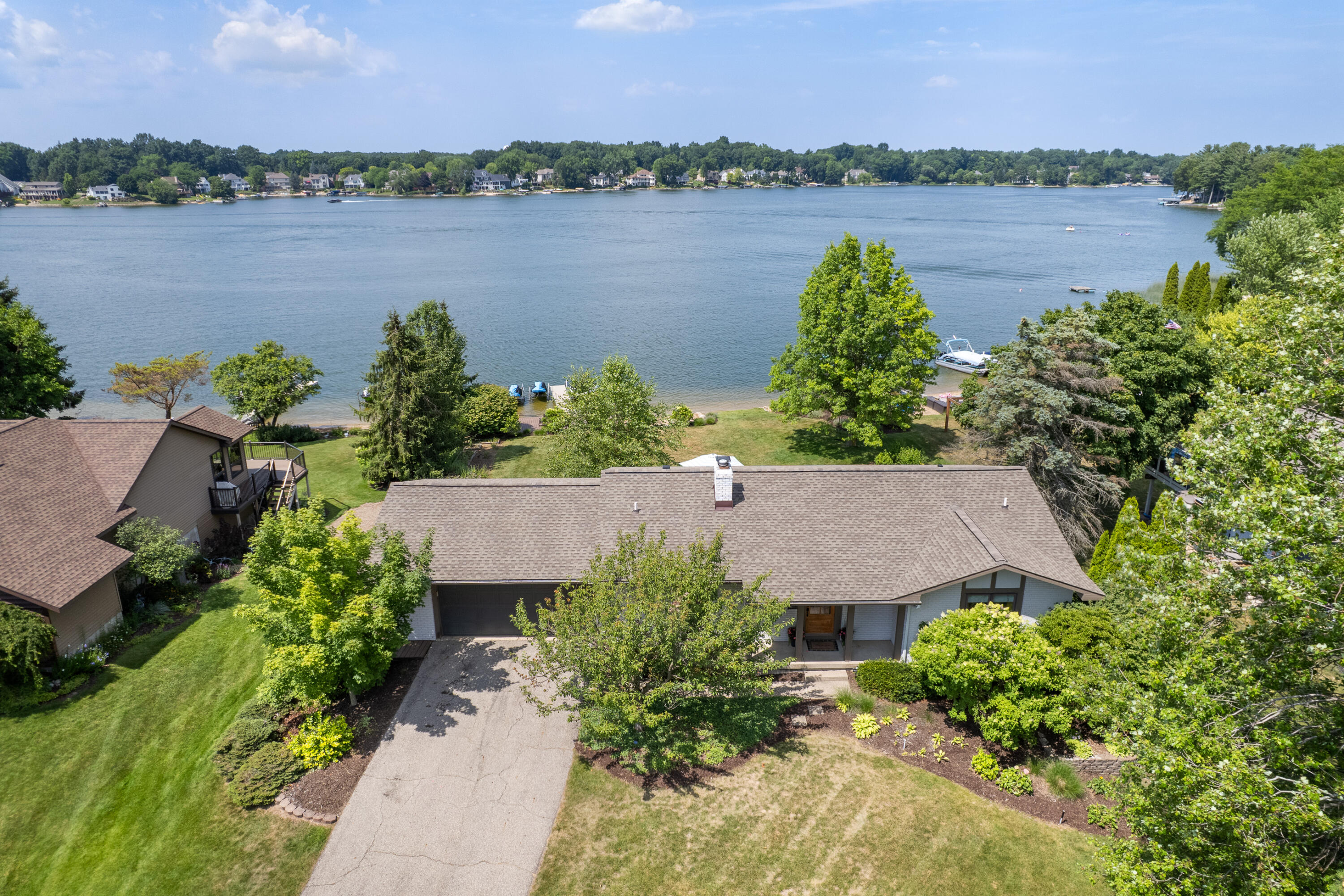 6189 Belding Road NE Rockford MI 49341