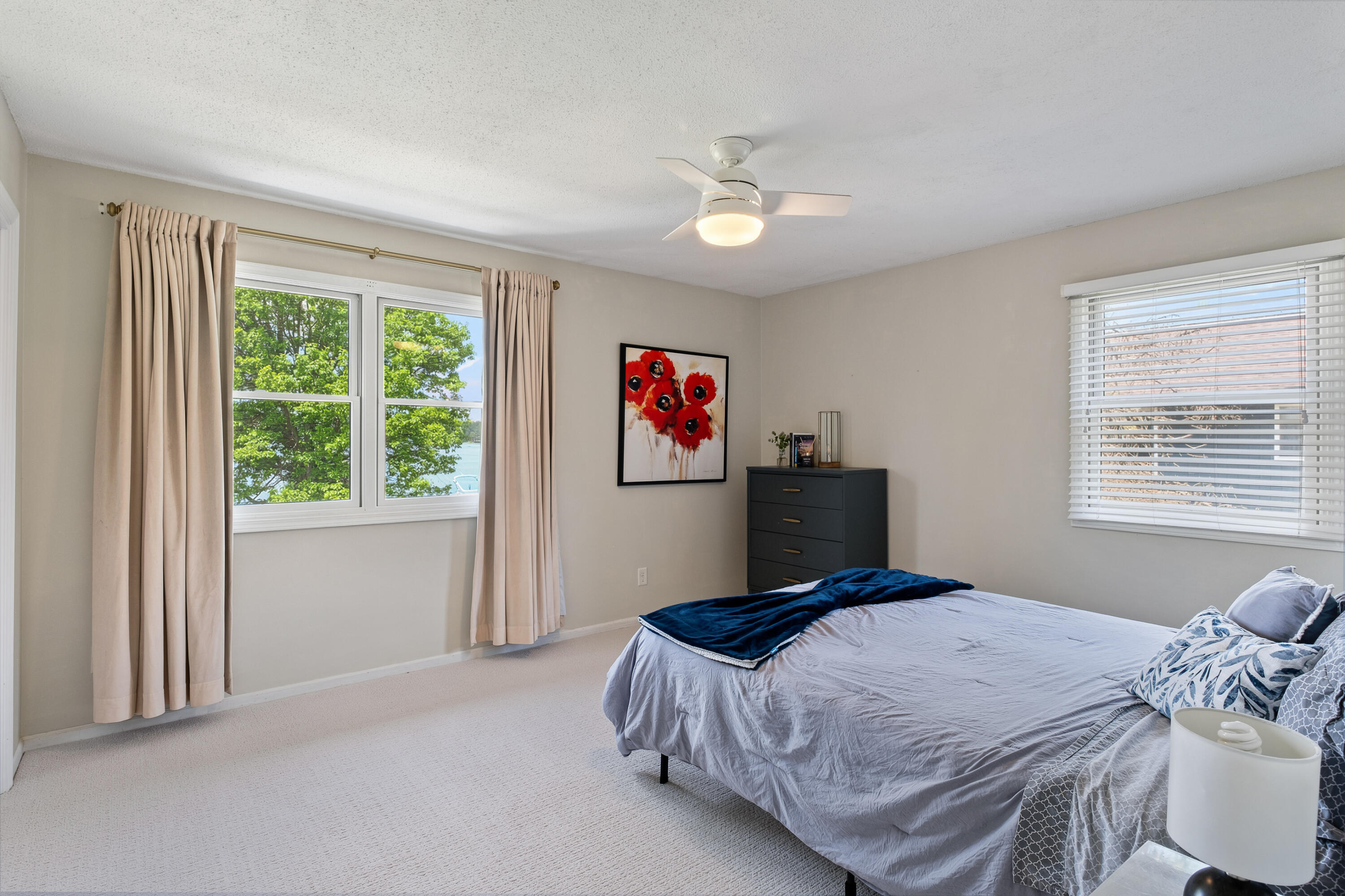 6189 Belding Road NE Rockford MI 49341