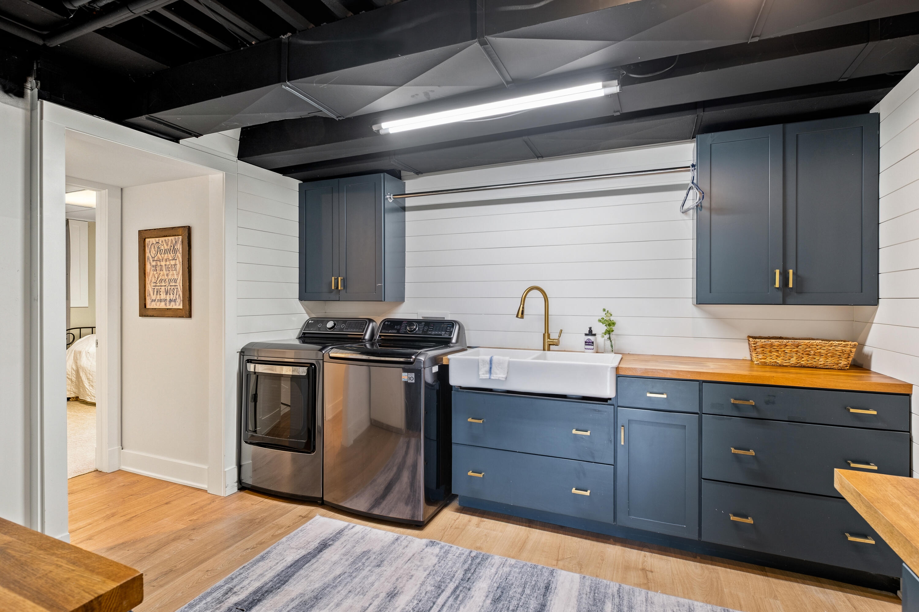 6189 Belding Road NE Rockford MI 49341