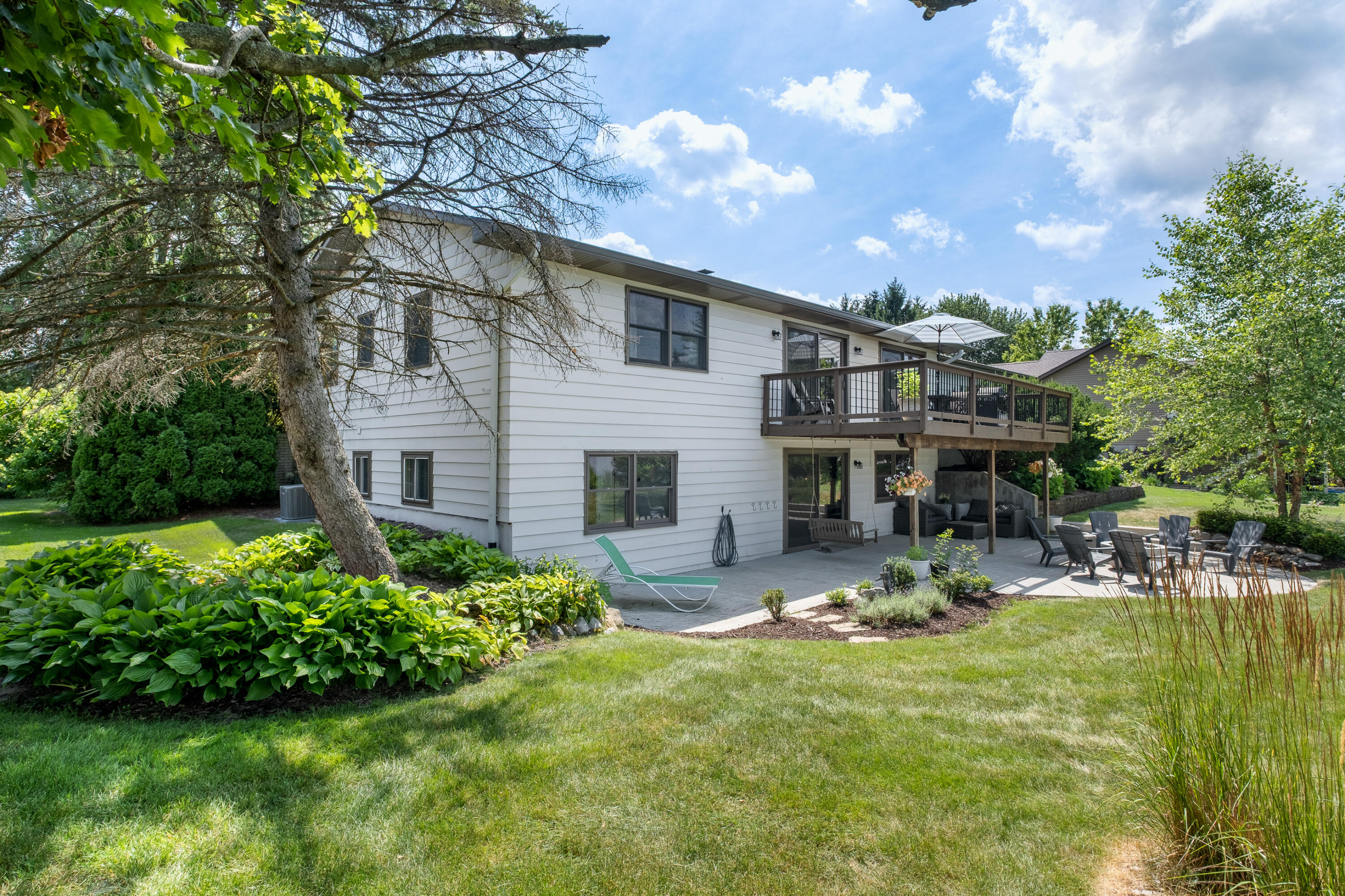 6189 Belding Road NE Rockford MI 49341