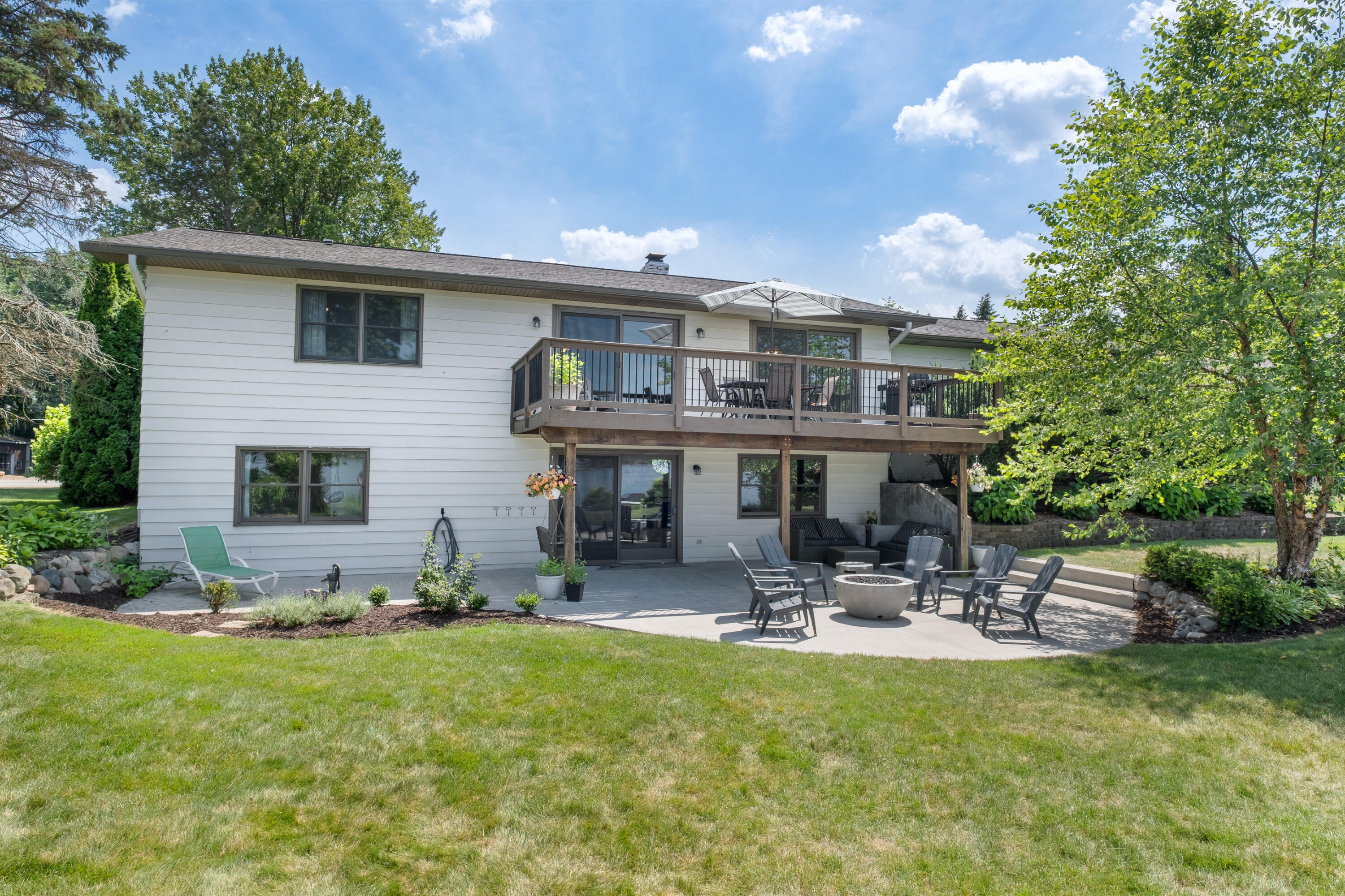 6189 Belding Road NE Rockford MI 49341