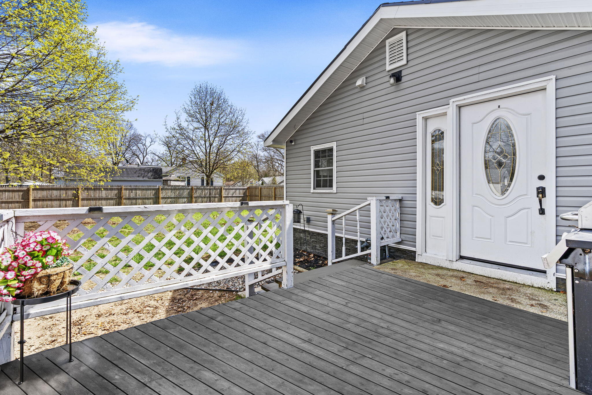 1322 Leonard Avenue Muskegon MI 49442