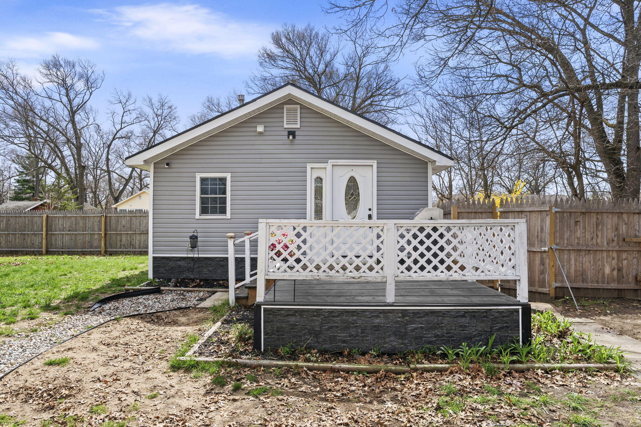 1322 Leonard Avenue Muskegon MI 49442