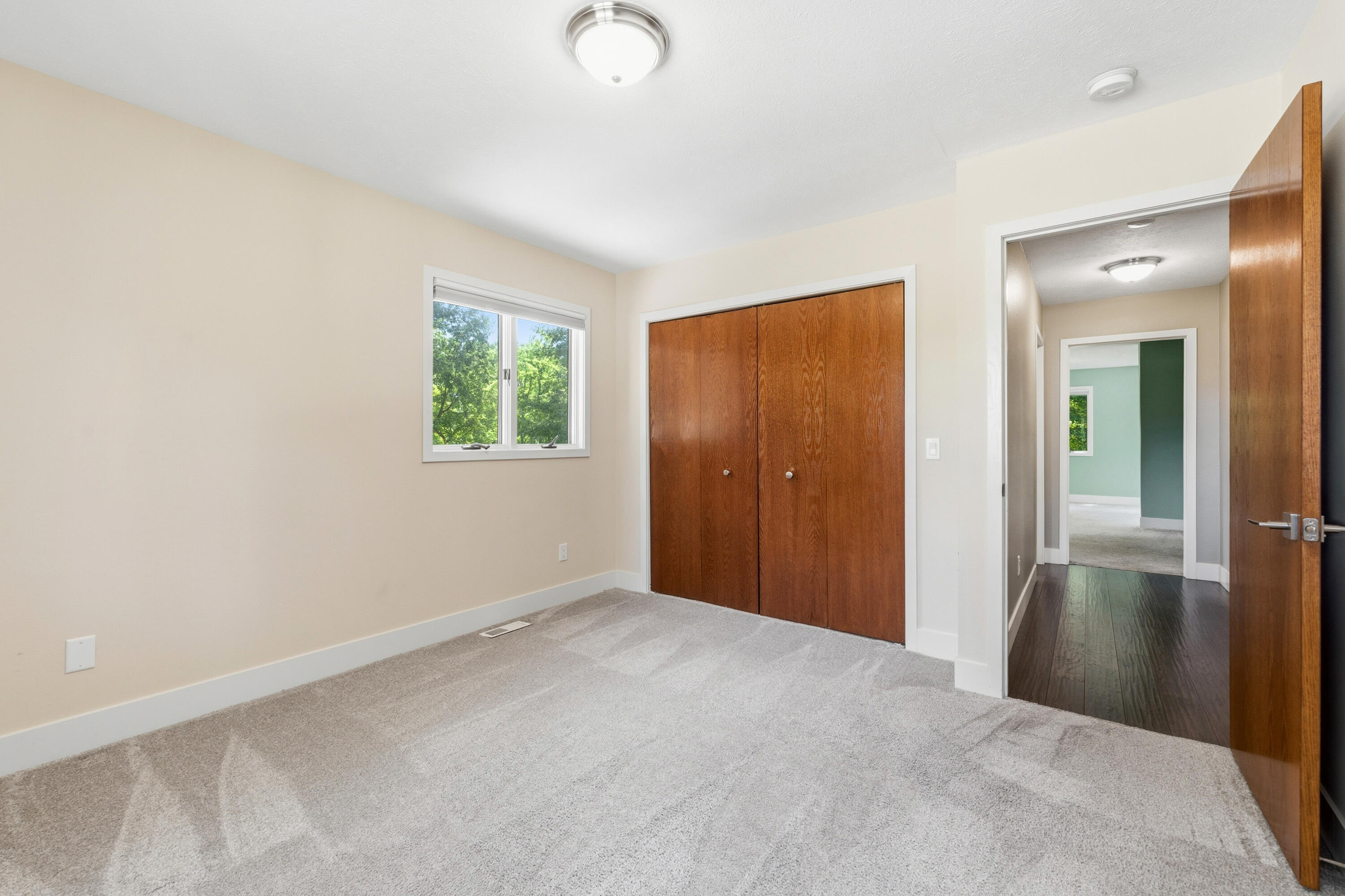 6834 Cherry Street Coloma MI 49038