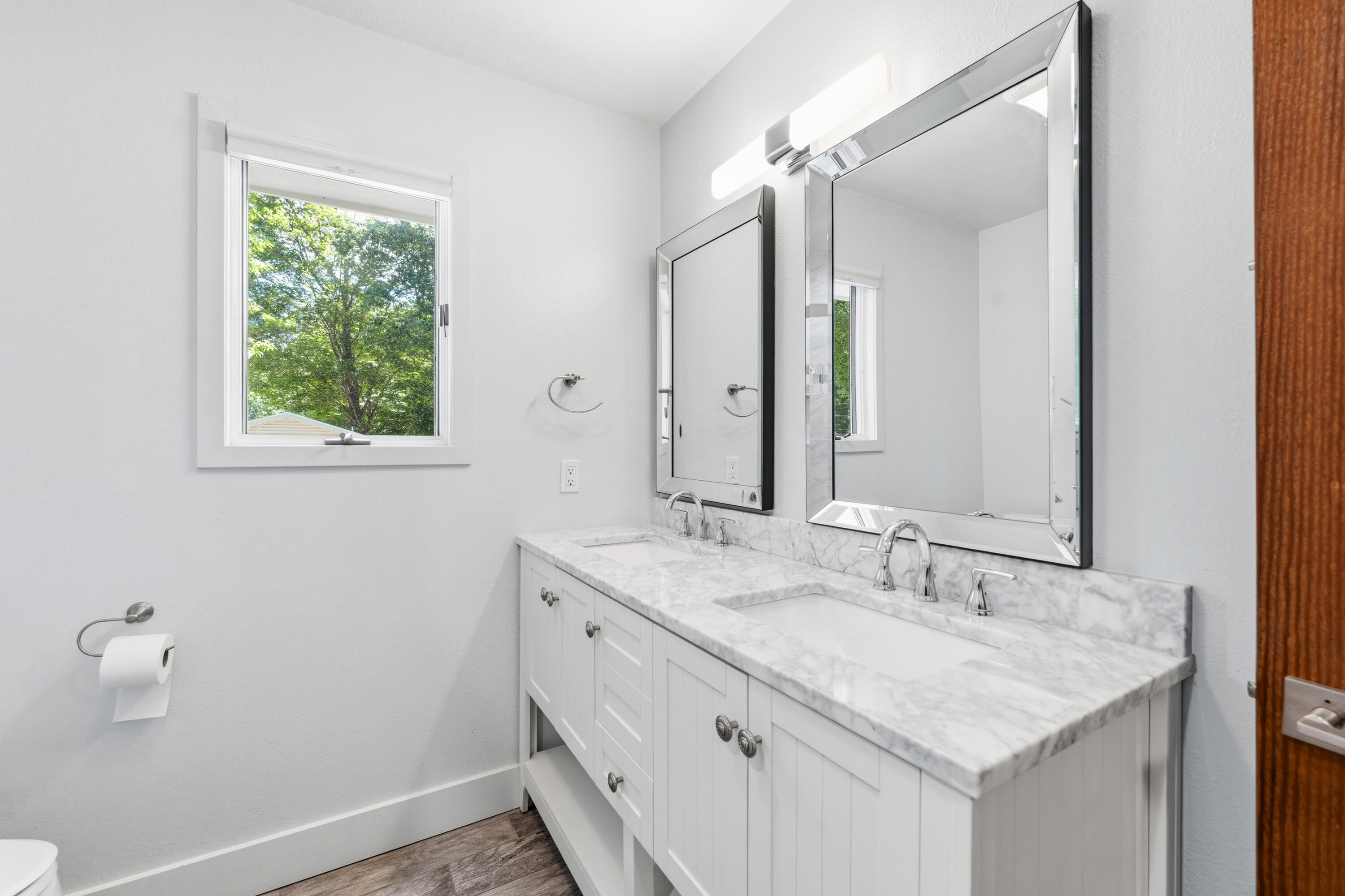 6834 Cherry Street Coloma MI 49038