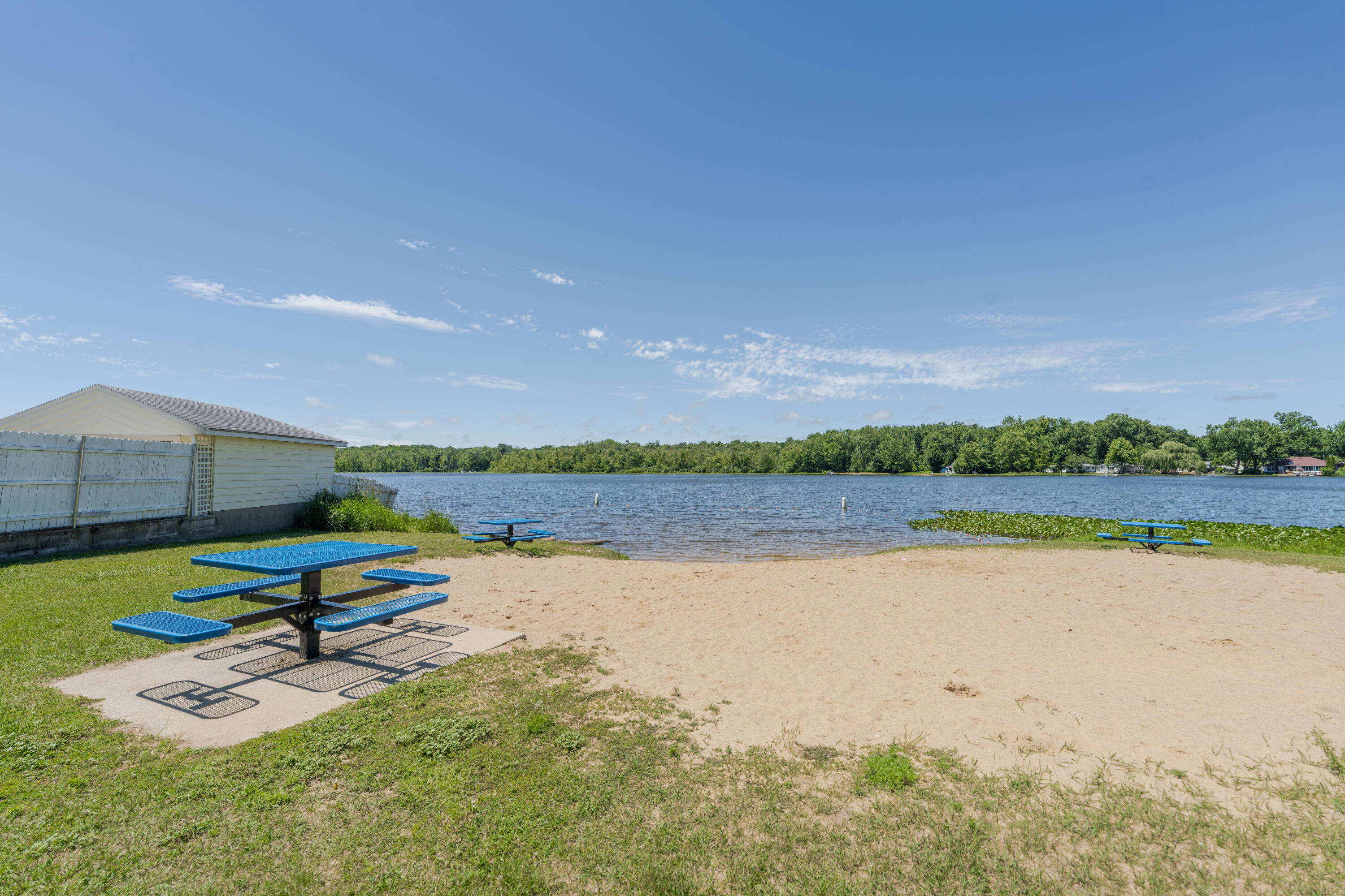6834 Cherry Street Coloma MI 49038