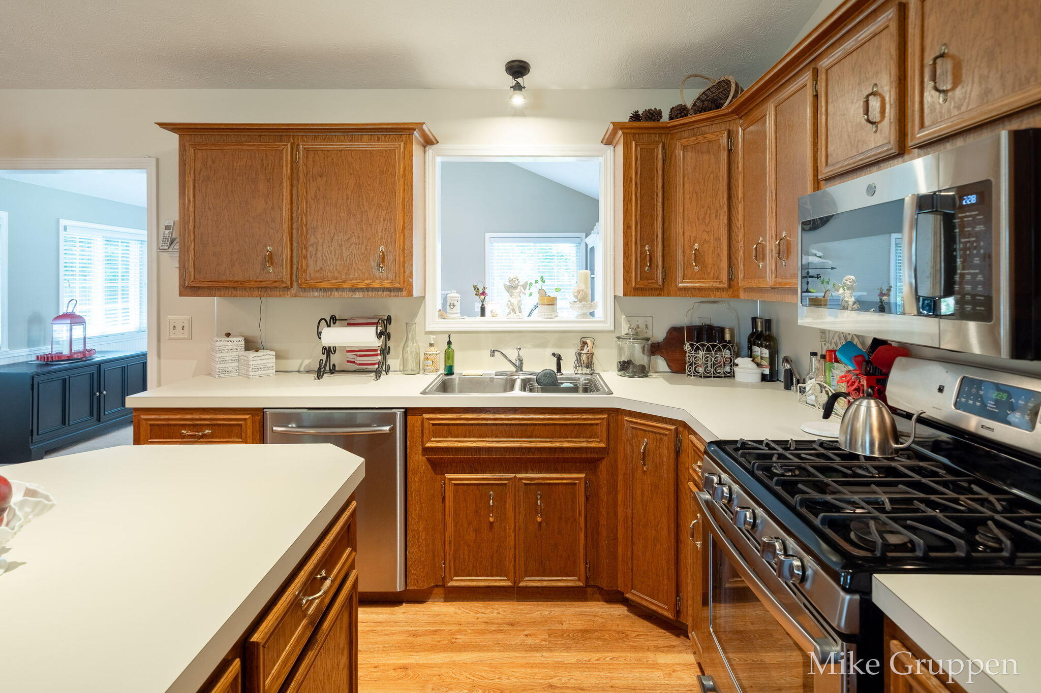 2565 Spring Court Zeeland MI 49464