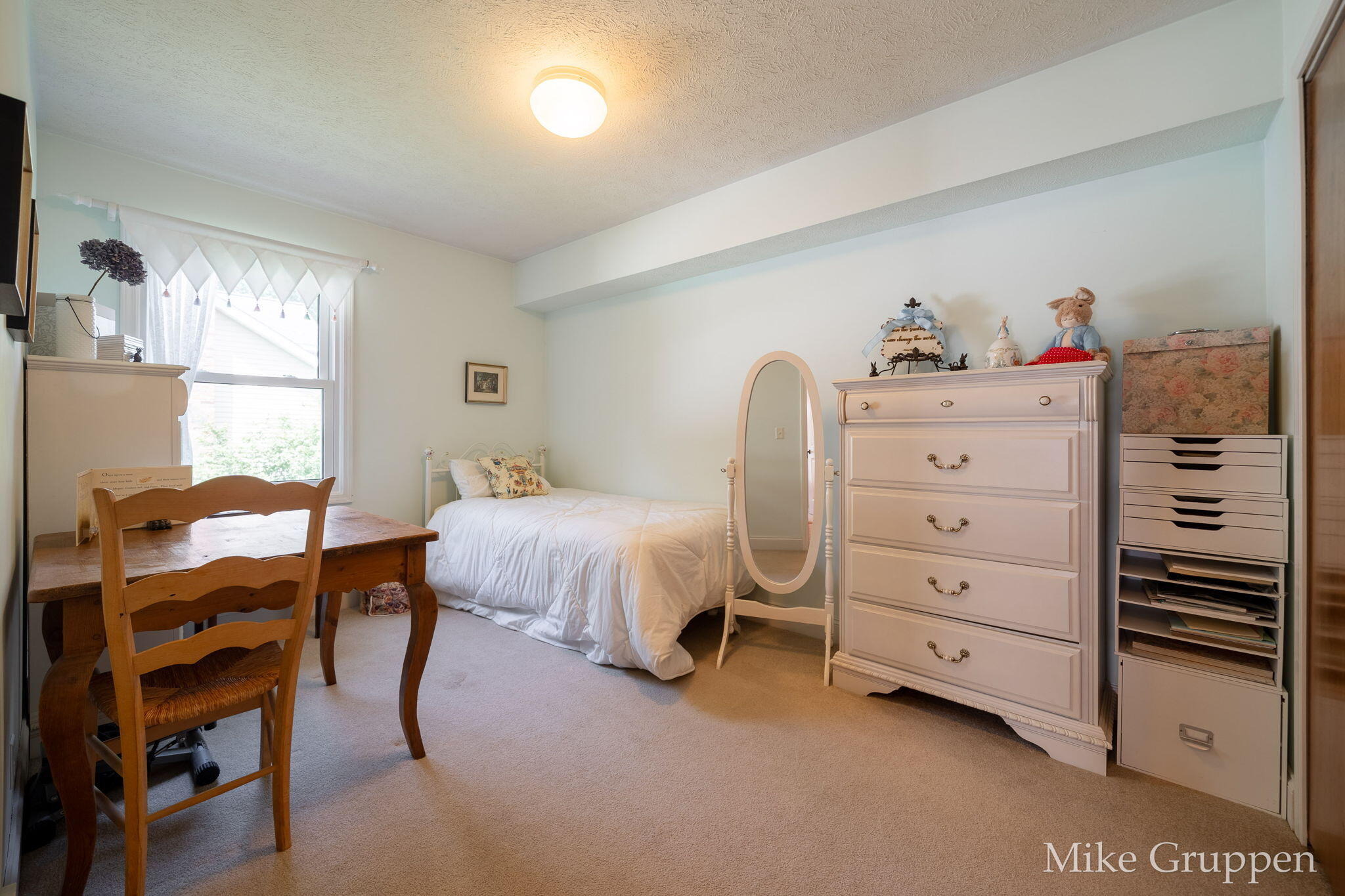 2565 Spring Court Zeeland MI 49464