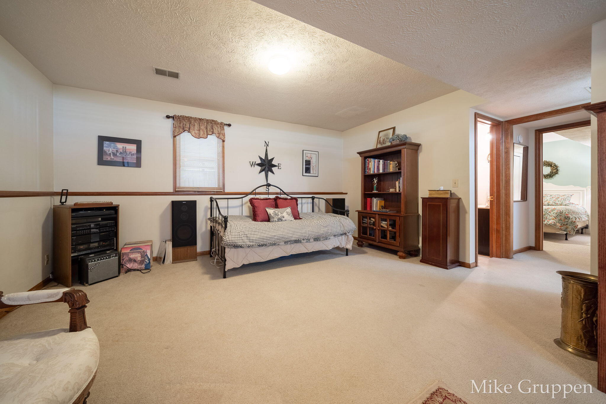 2565 Spring Court Zeeland MI 49464